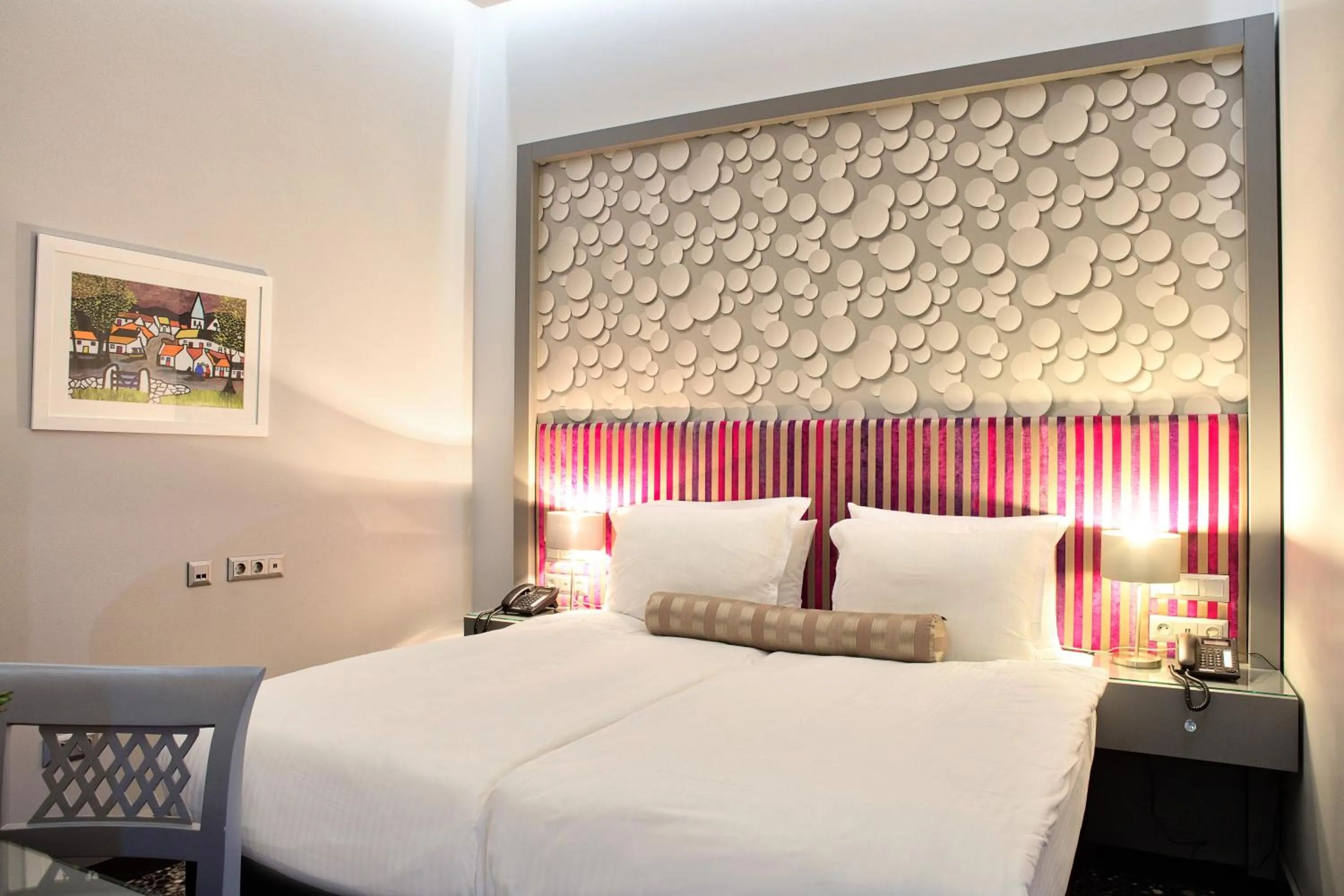 Single Room in Hotel Central Sarajevo - Gym, Pool & Spa