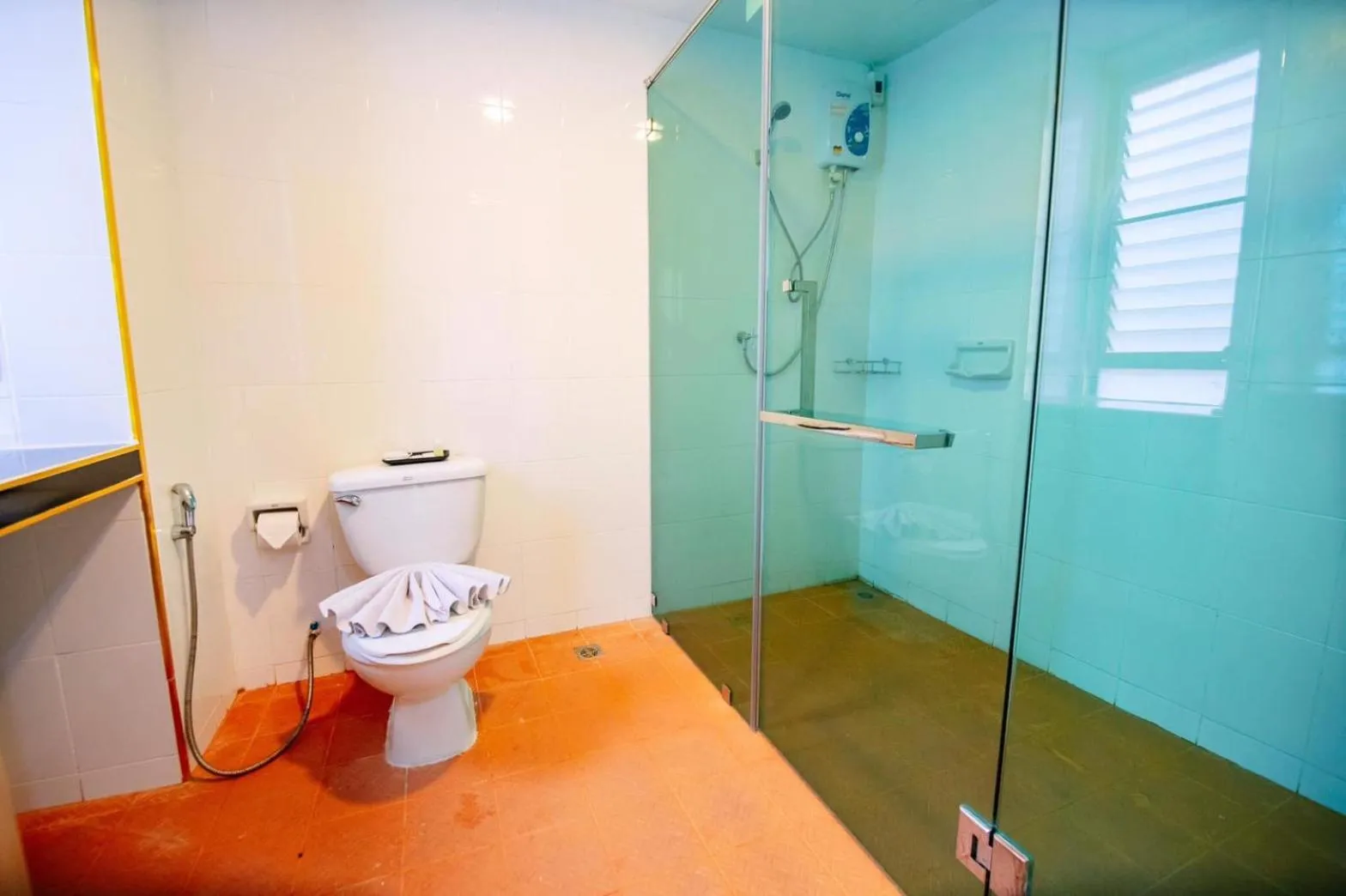 Bathroom in Wanna Marine