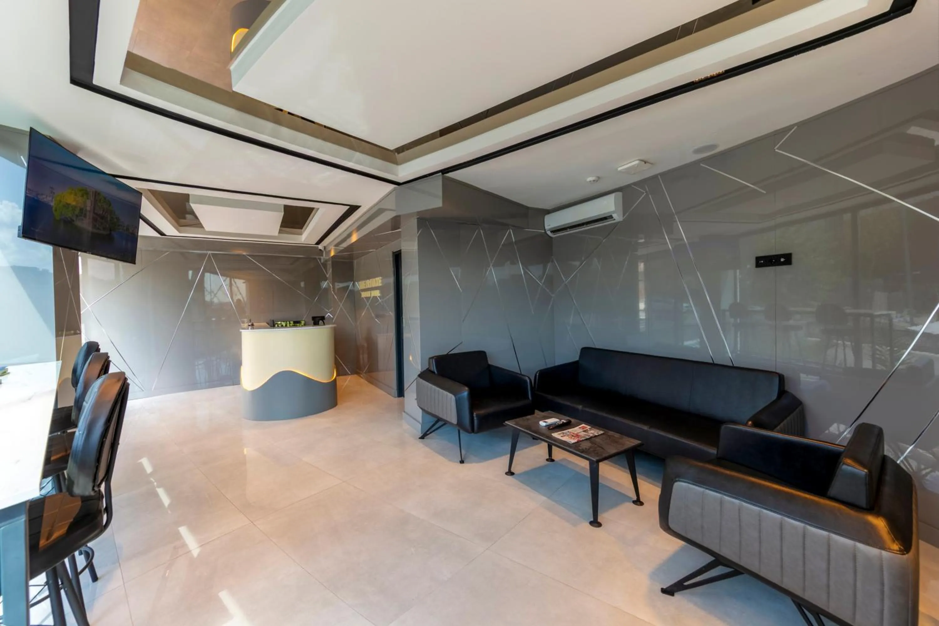 Lobby or reception in The Private Airport Hotel