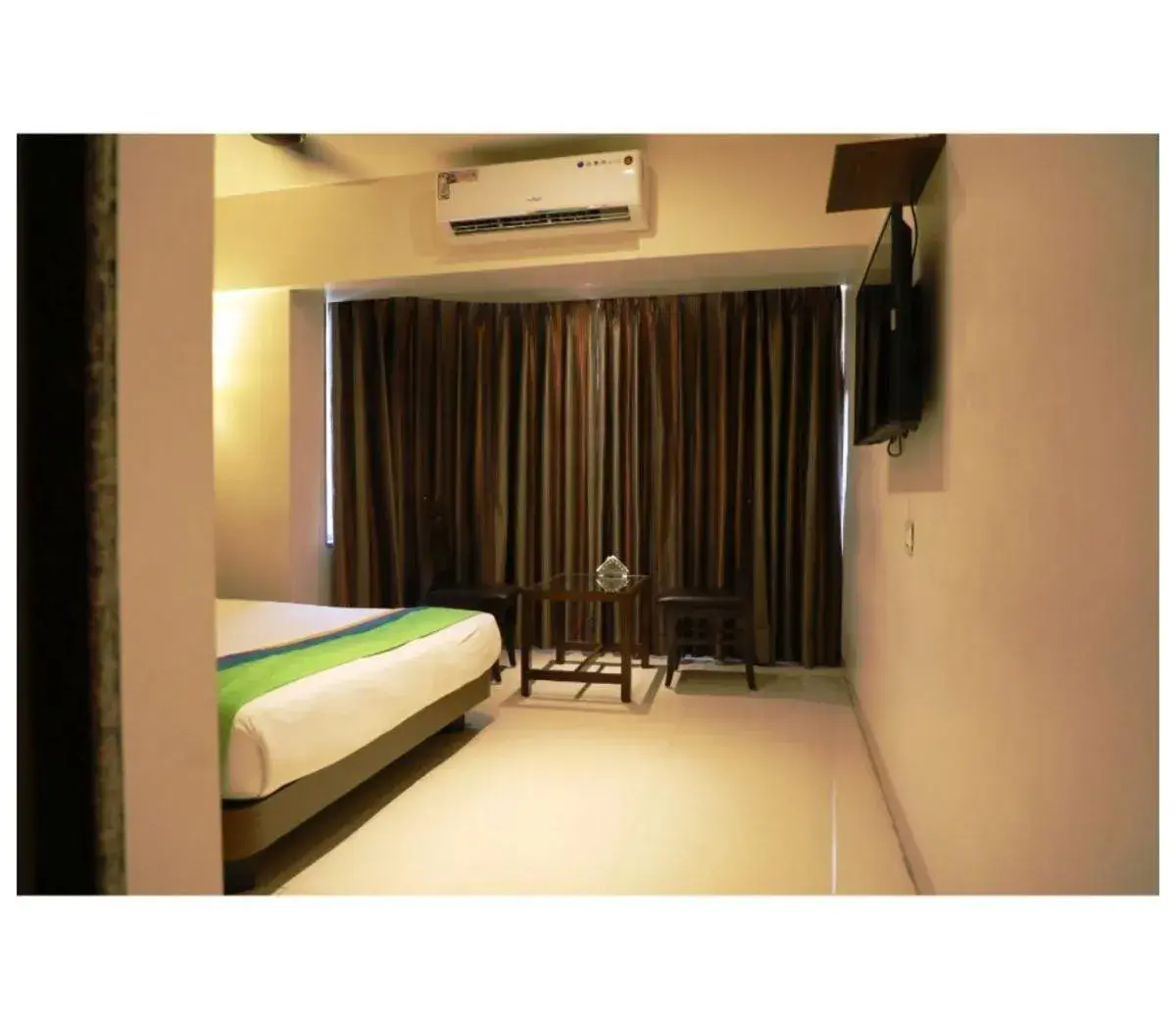 Bed in Hotel Silver Paradise Bed in Hotel Silver Paradise