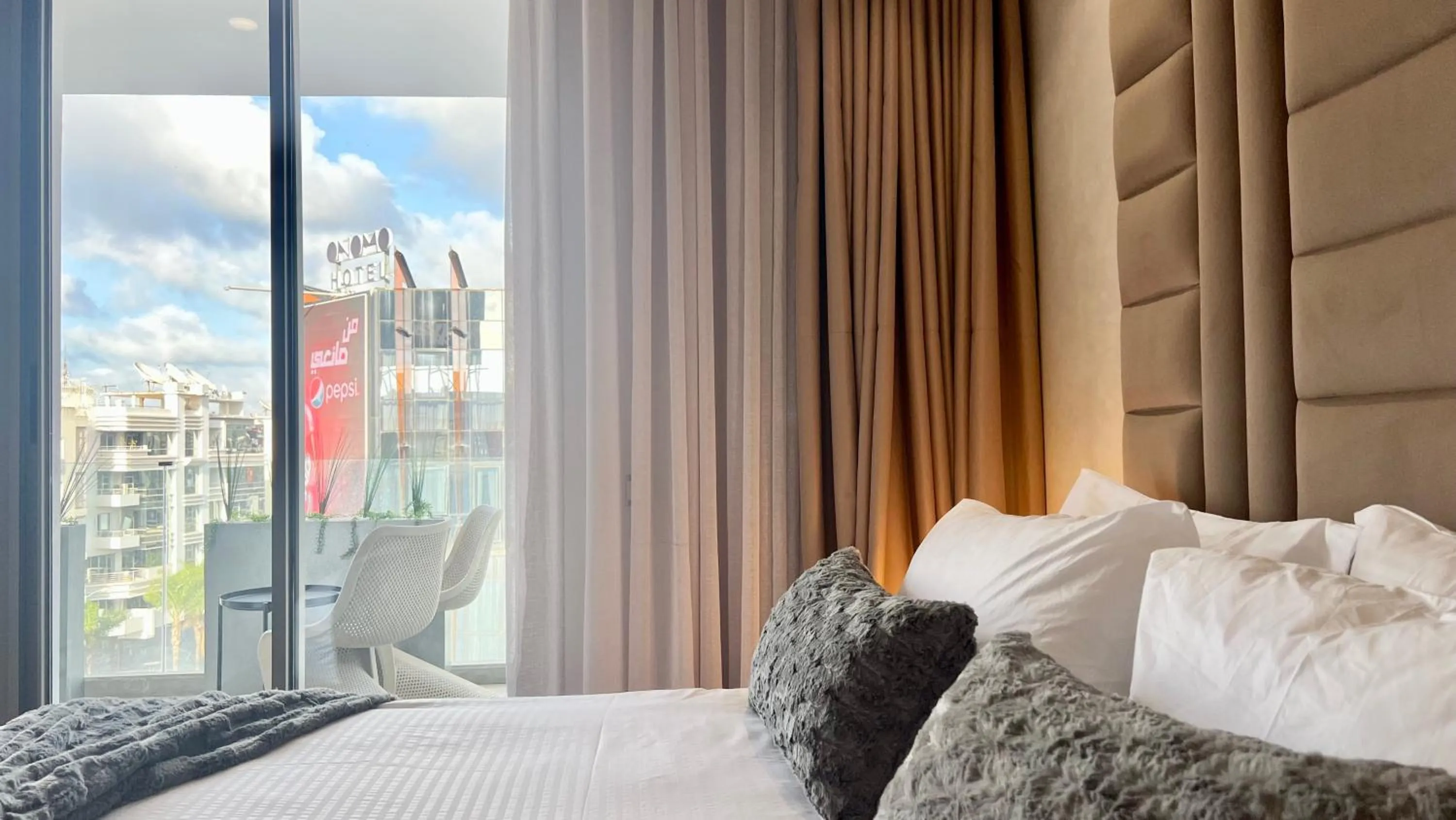 Bedroom, Bed in ZEN Suites Hotel Massira