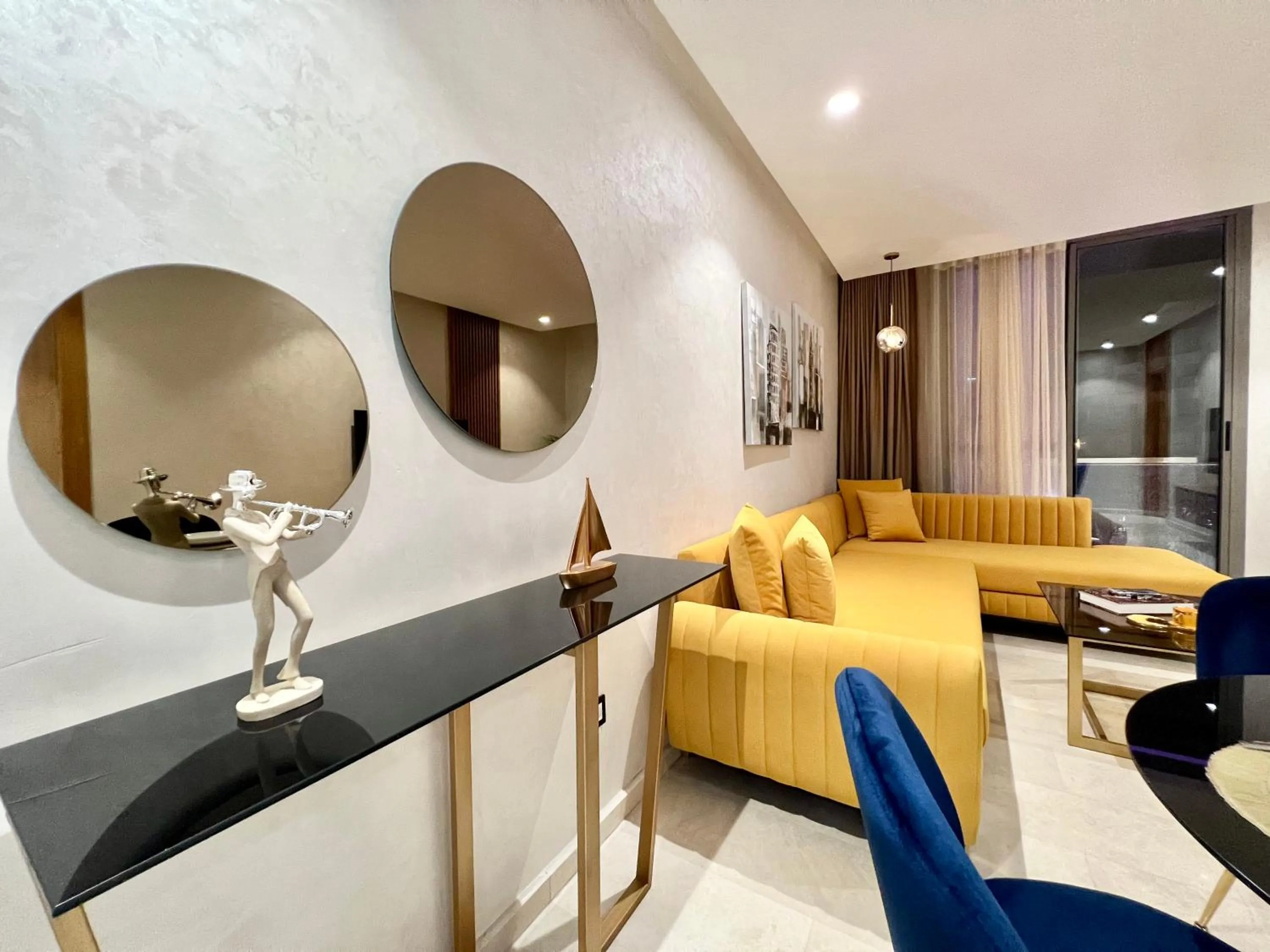 Living room in ZEN Suites Hotel Massira