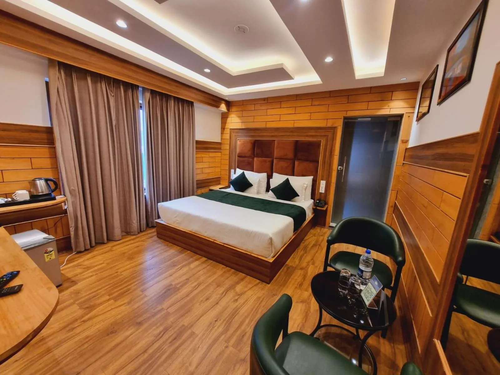 Bedroom, Bed in White Water Resorts