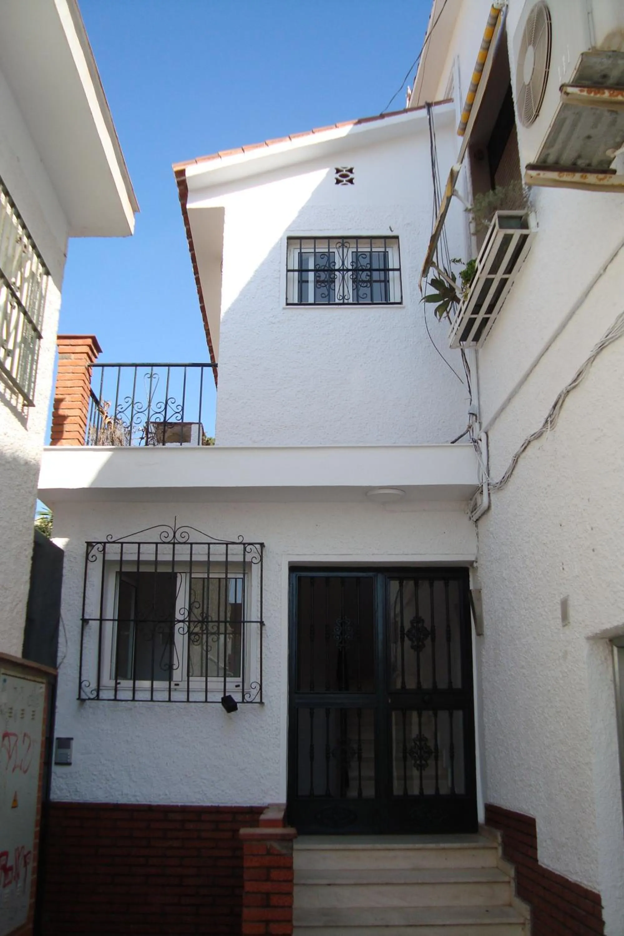Property building in Studio La Carihuela