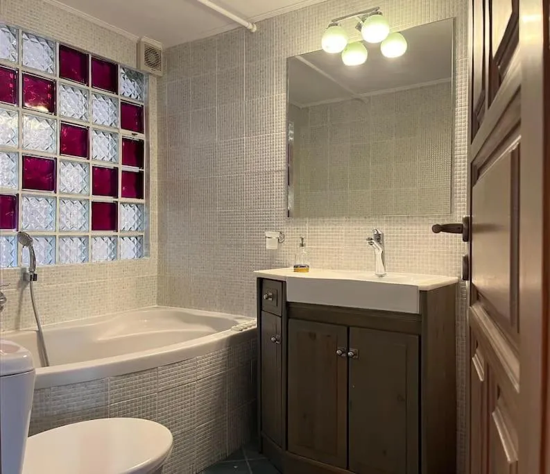 Bathroom in Cute apartment at the foot of lycabettus hill