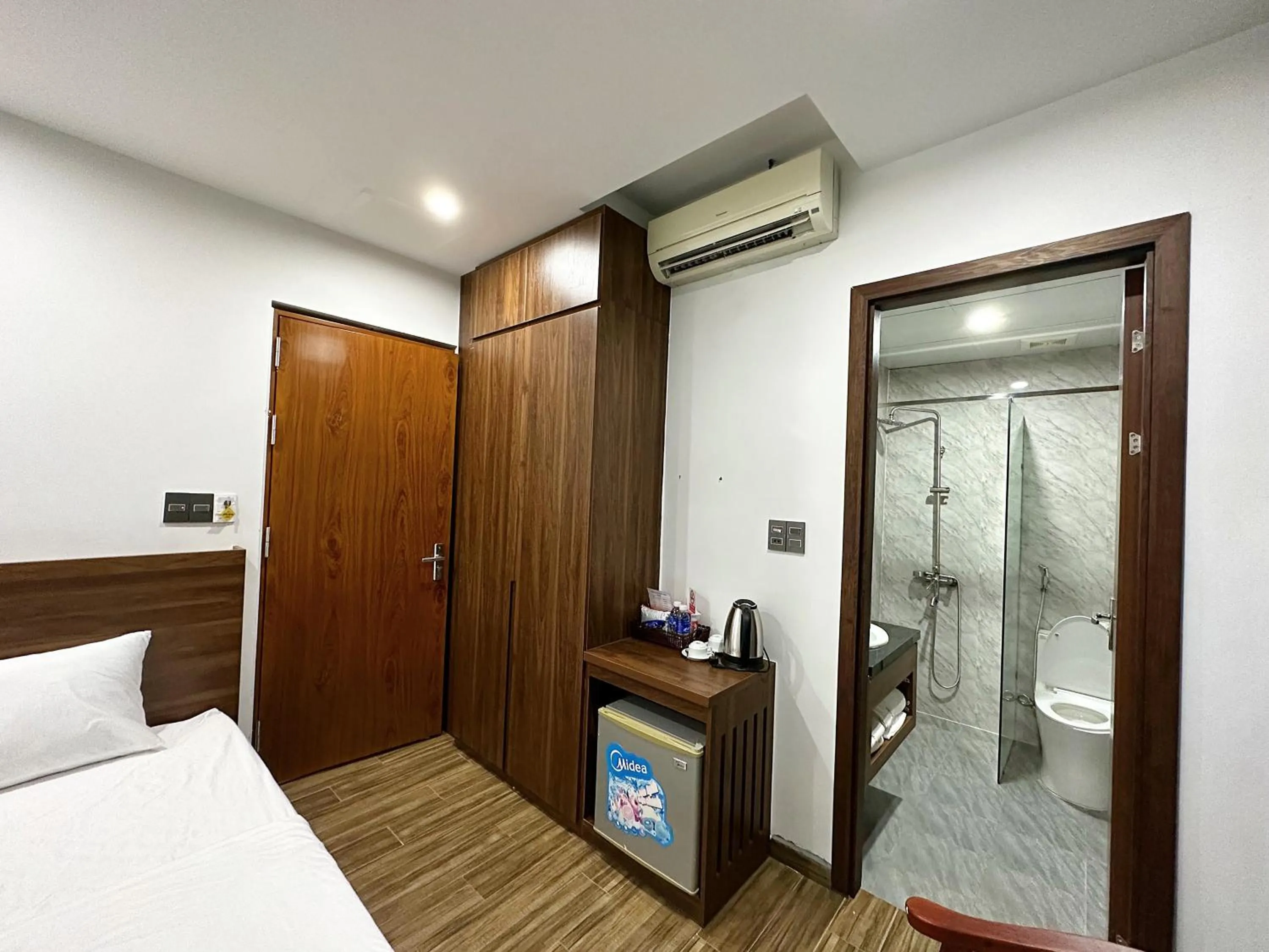 Shower in Hải Âu Hotel