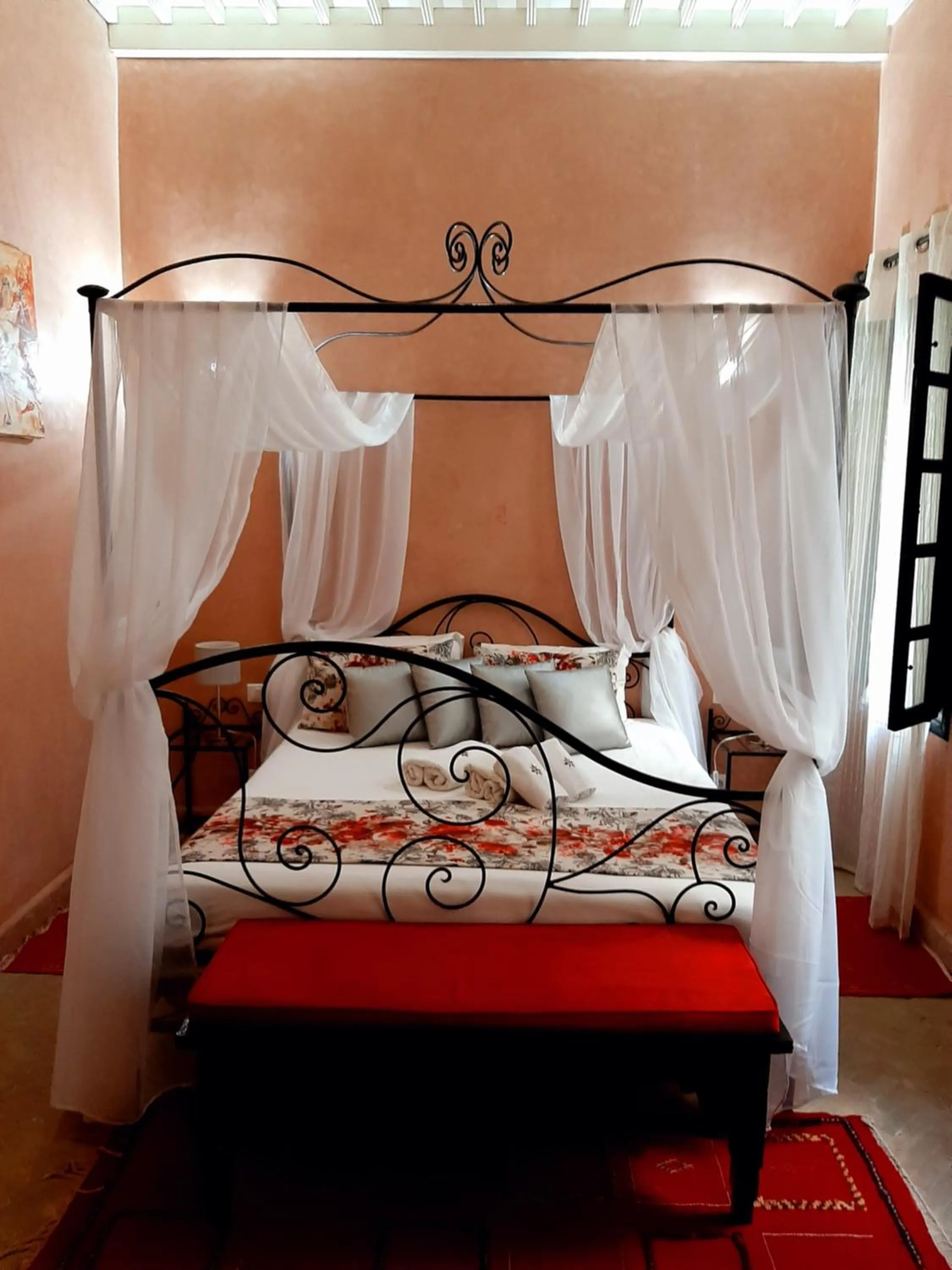 Bed in RIAD DAR ASSALAMA Terrasse Vue Mer