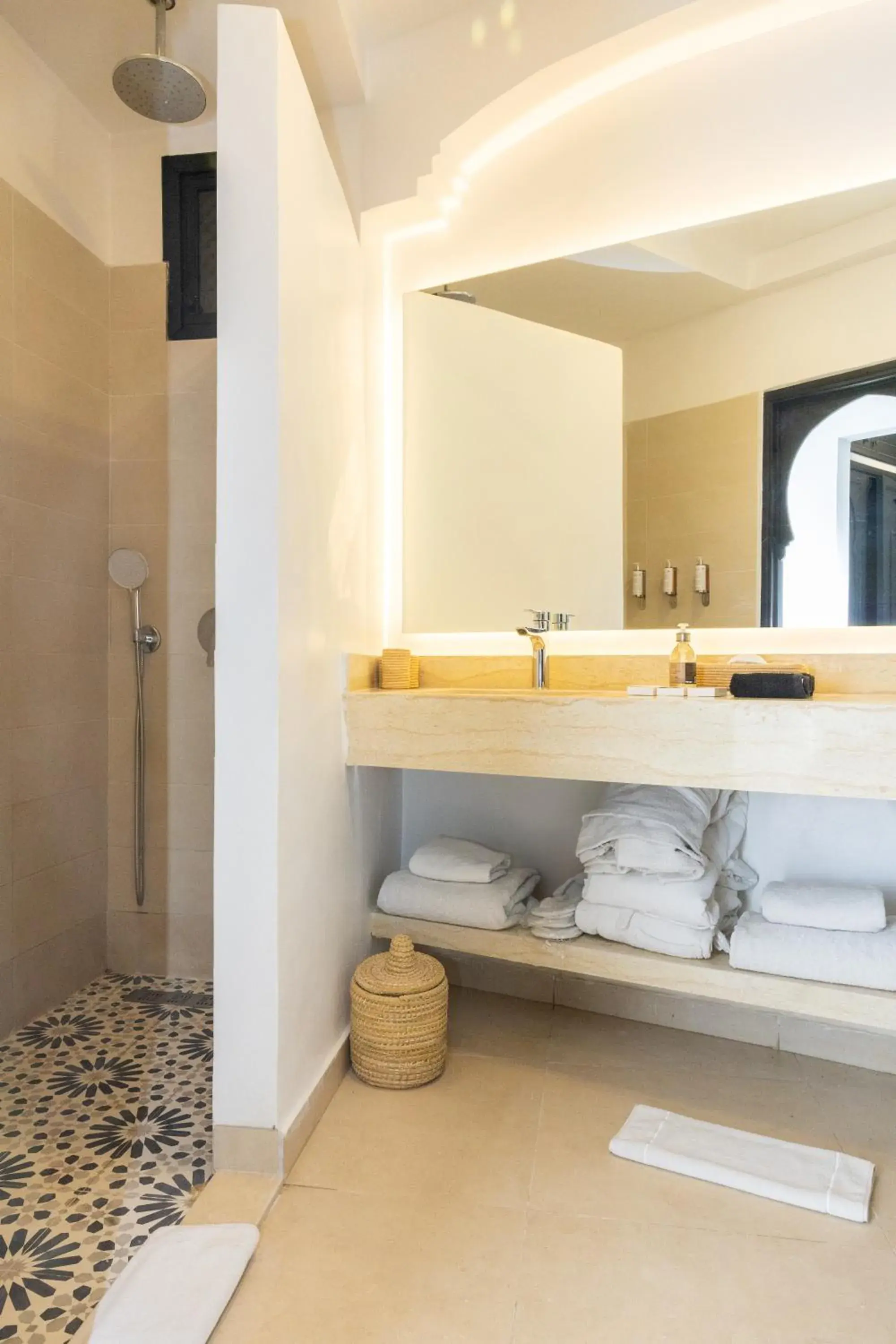 Deluxe Junior Suite in Villa Al Assala Palmeraie Deluxe Junior Suite in Villa Al Assala Palmeraie