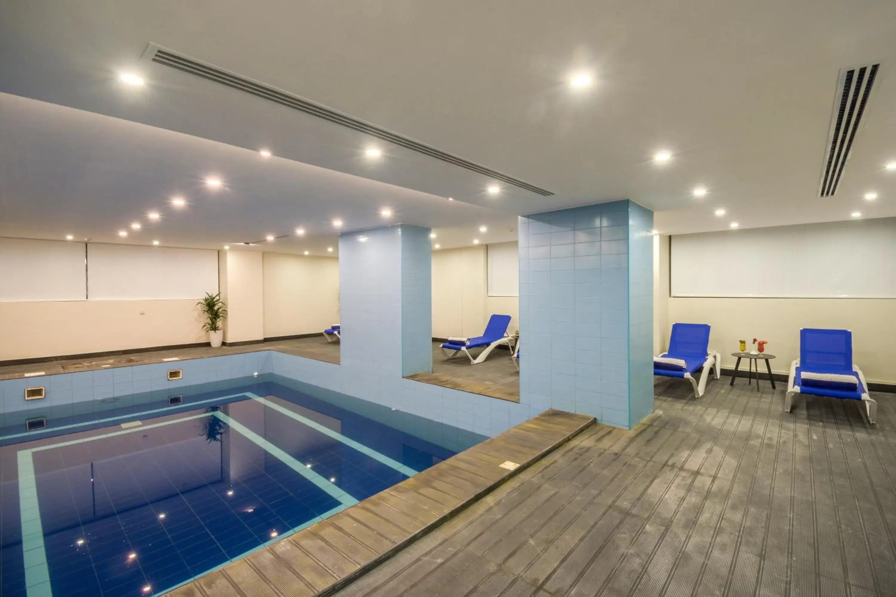 Swimming pool in Enala Hotel - Al Khobar Swimming pool in Enala Hotel - Al Khobar
