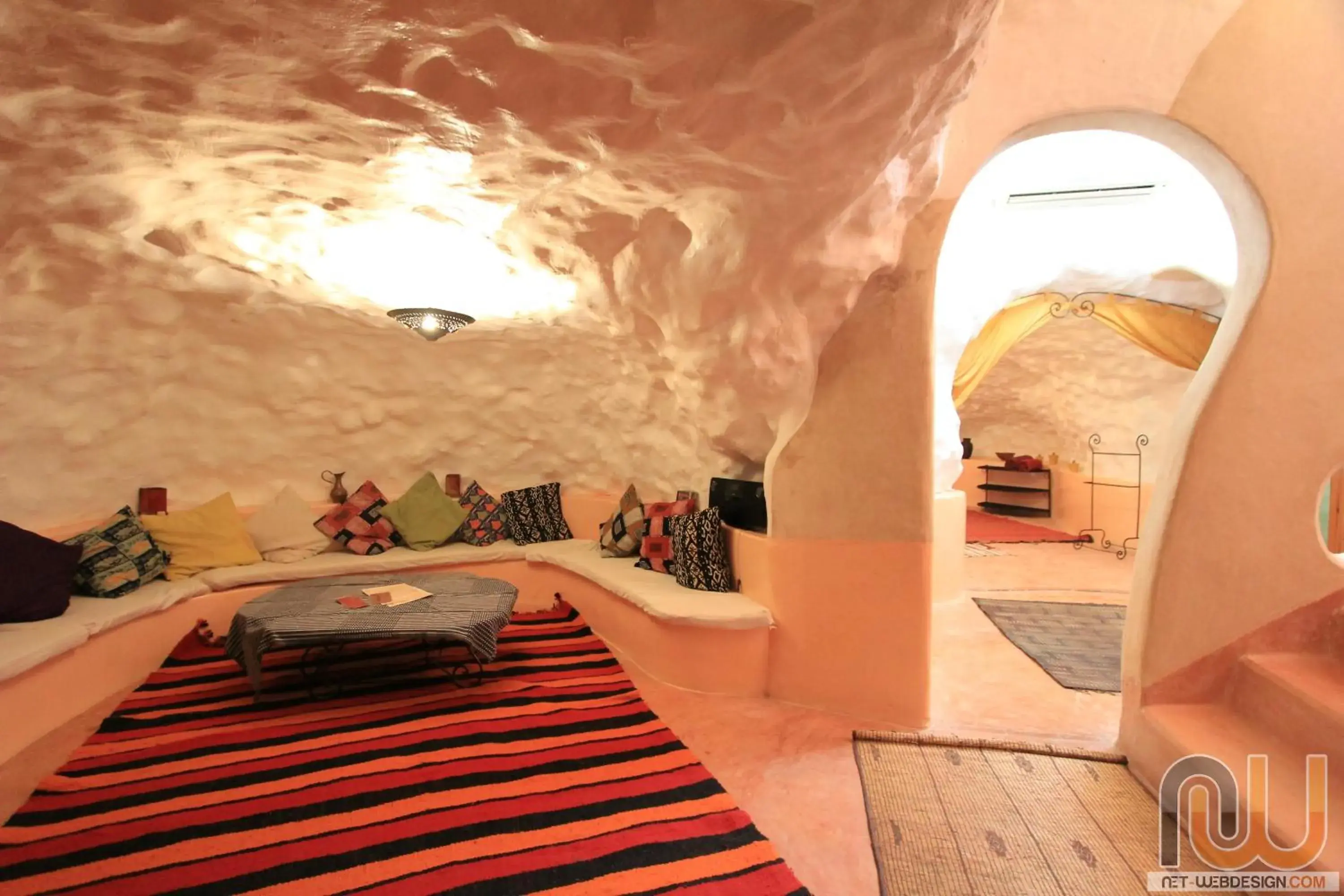 Berbere Troglodyte Three-Bedroom Suite (4adultes) in La Perle Du Dades Berbere Troglodyte Three-Bedroom Suite (4adultes) in La Perle Du Dades