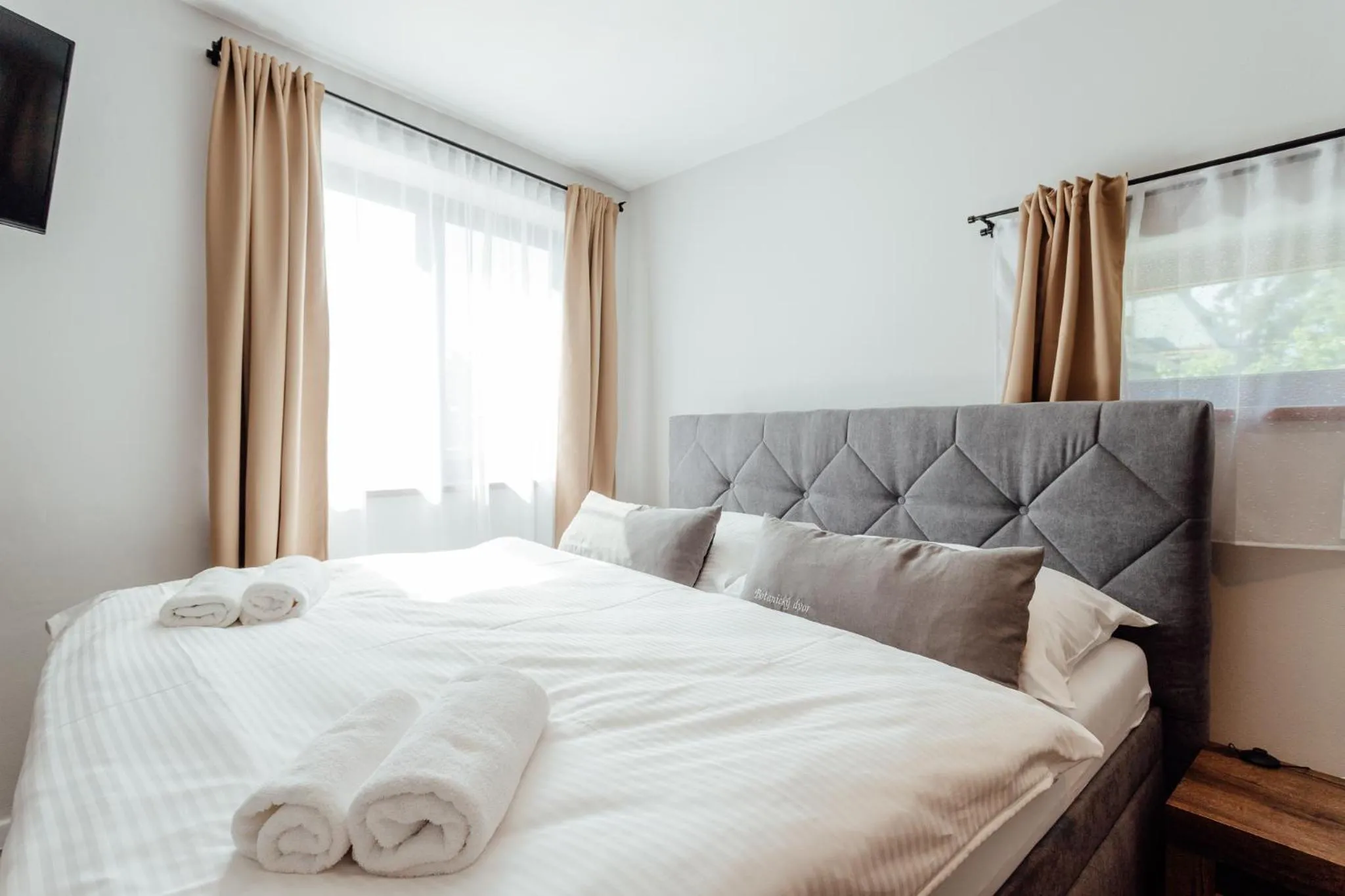 Photo of the whole room, Bed in Botanický dvor