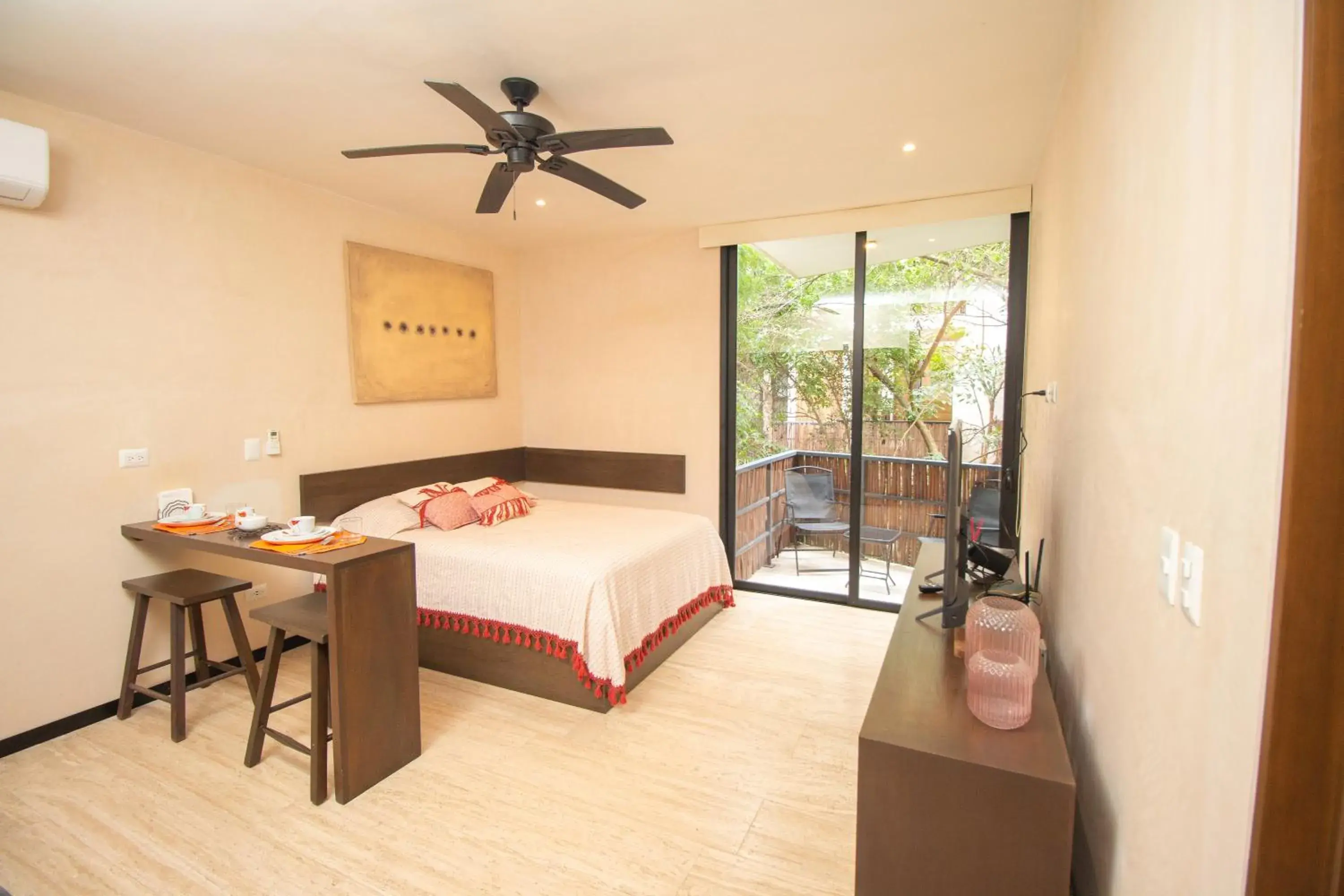 Studio with Balcony in Ophelia Experience Studio with Balcony in Ophelia Experience