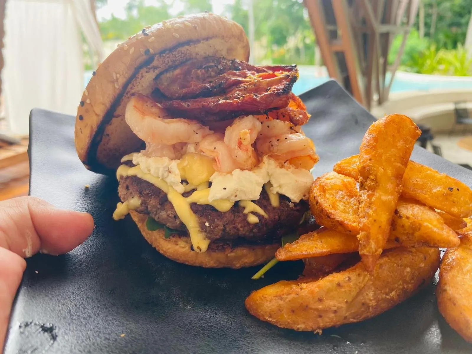 Restaurant/places to eat in Ophelia Experience