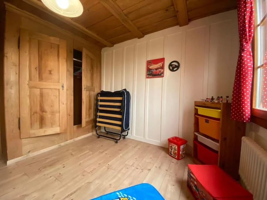 Wohnen mit Blick auf Eiger - ehemaliges Bauernhaus - 2 Schlafzimmer