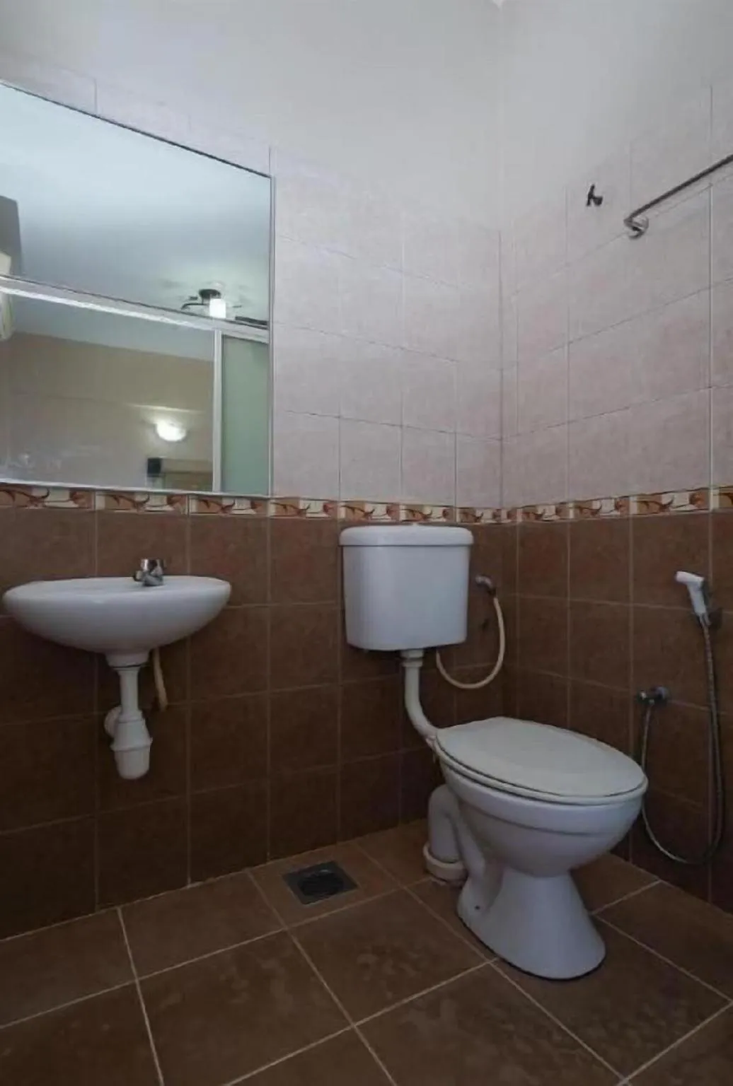 Bathroom in Hotel O 9 @ Kajang Town