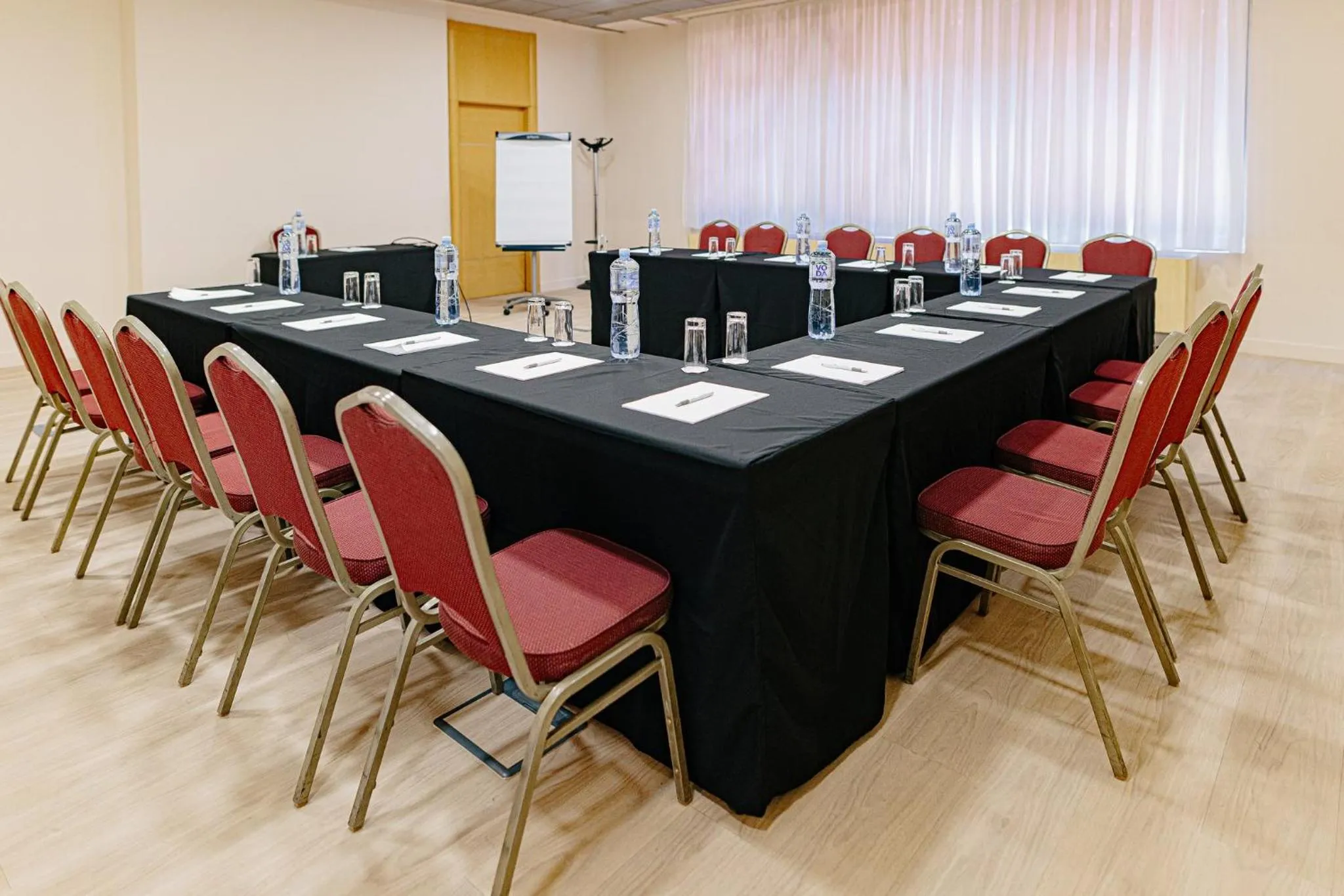 Meeting/conference room in Holiday Inn Belgrade, an IHG Hotel