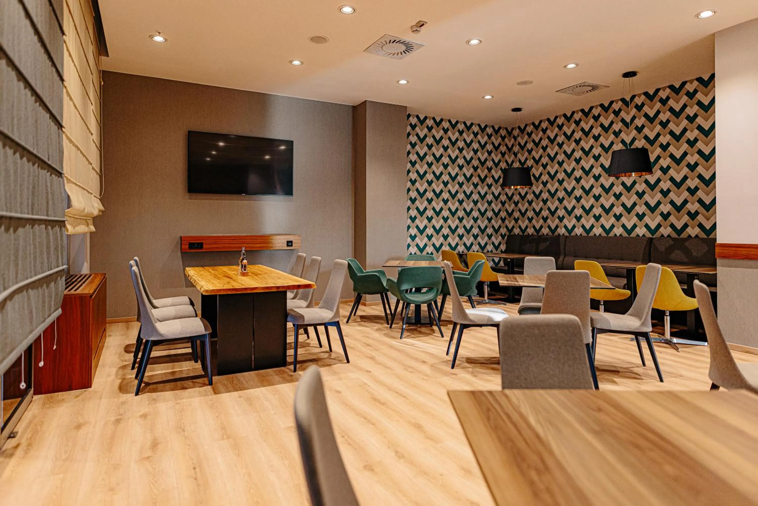 Restaurant/places to eat in Holiday Inn Belgrade, an IHG Hotel