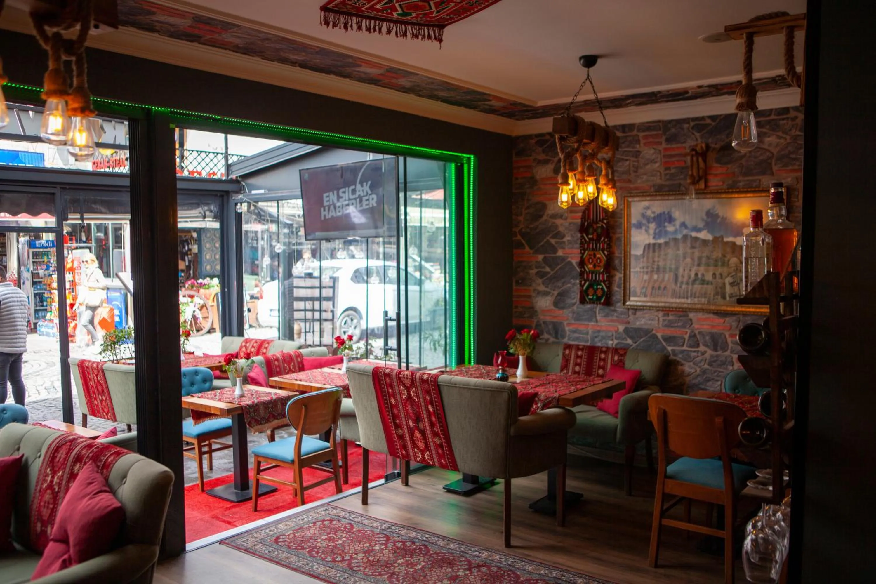 Restaurant/places to eat in Blue Zerzevan Konak Hotel