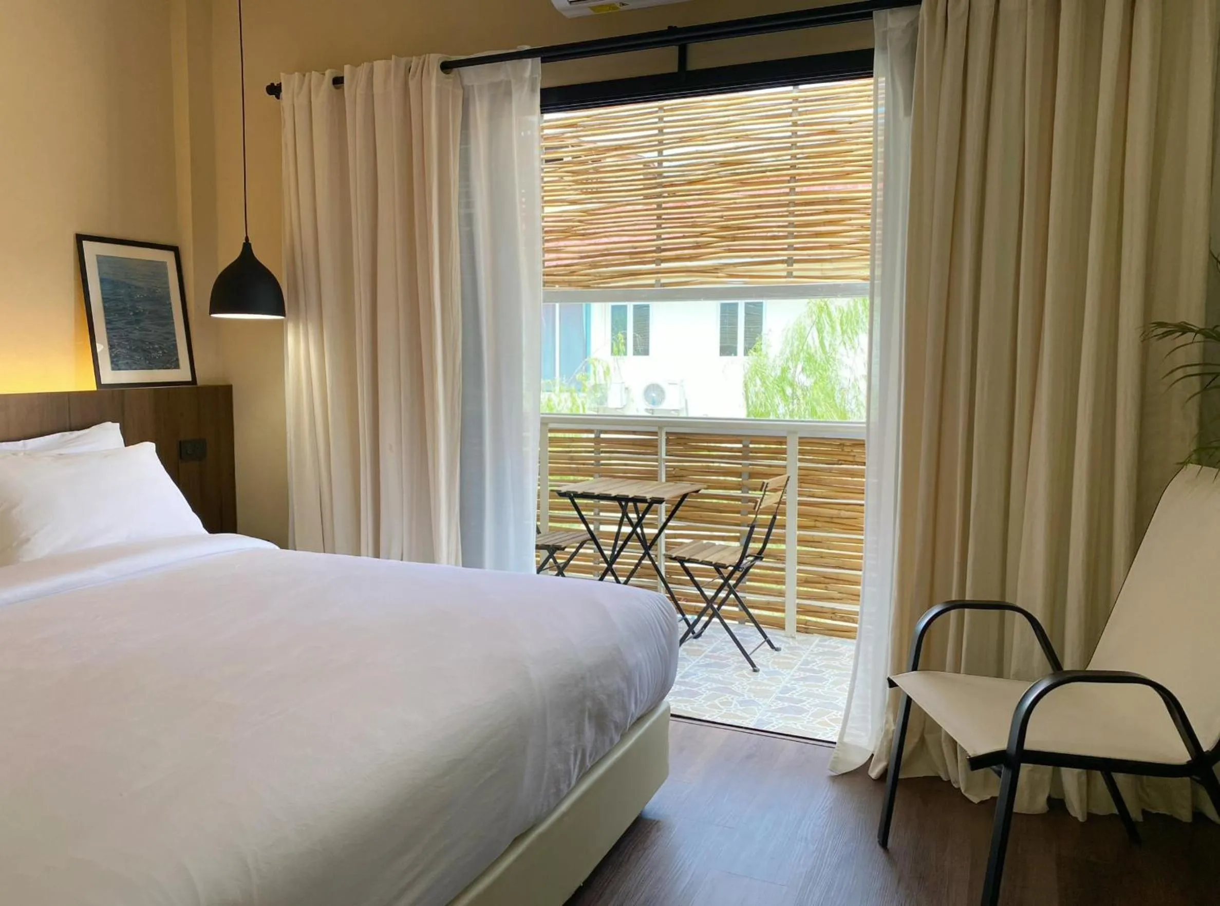 Bed in Suncloud Hotel Koh Samet