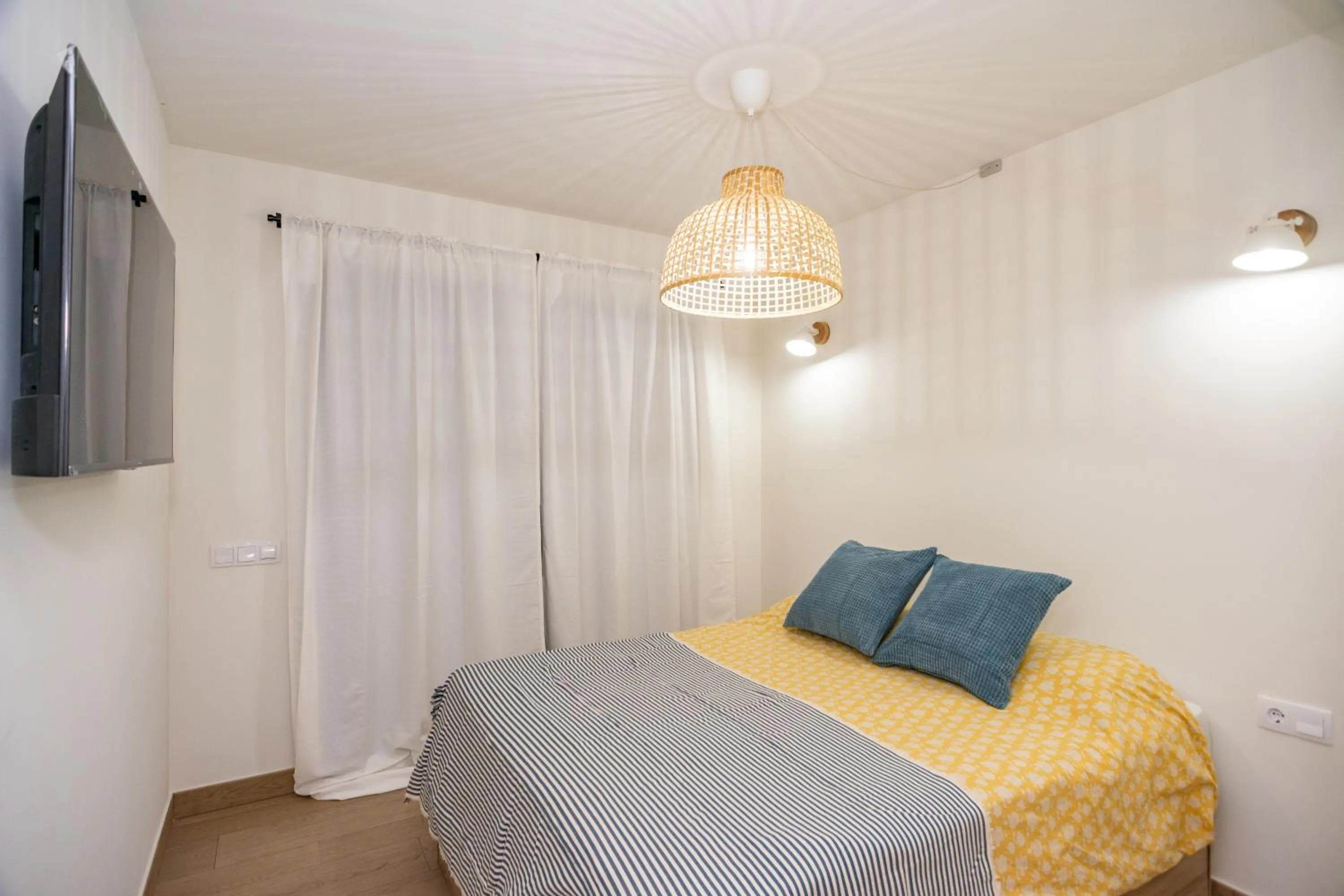 Bed in Gran piso en Puerto deportivo Marina Palamós IDEAL FAMILIAS