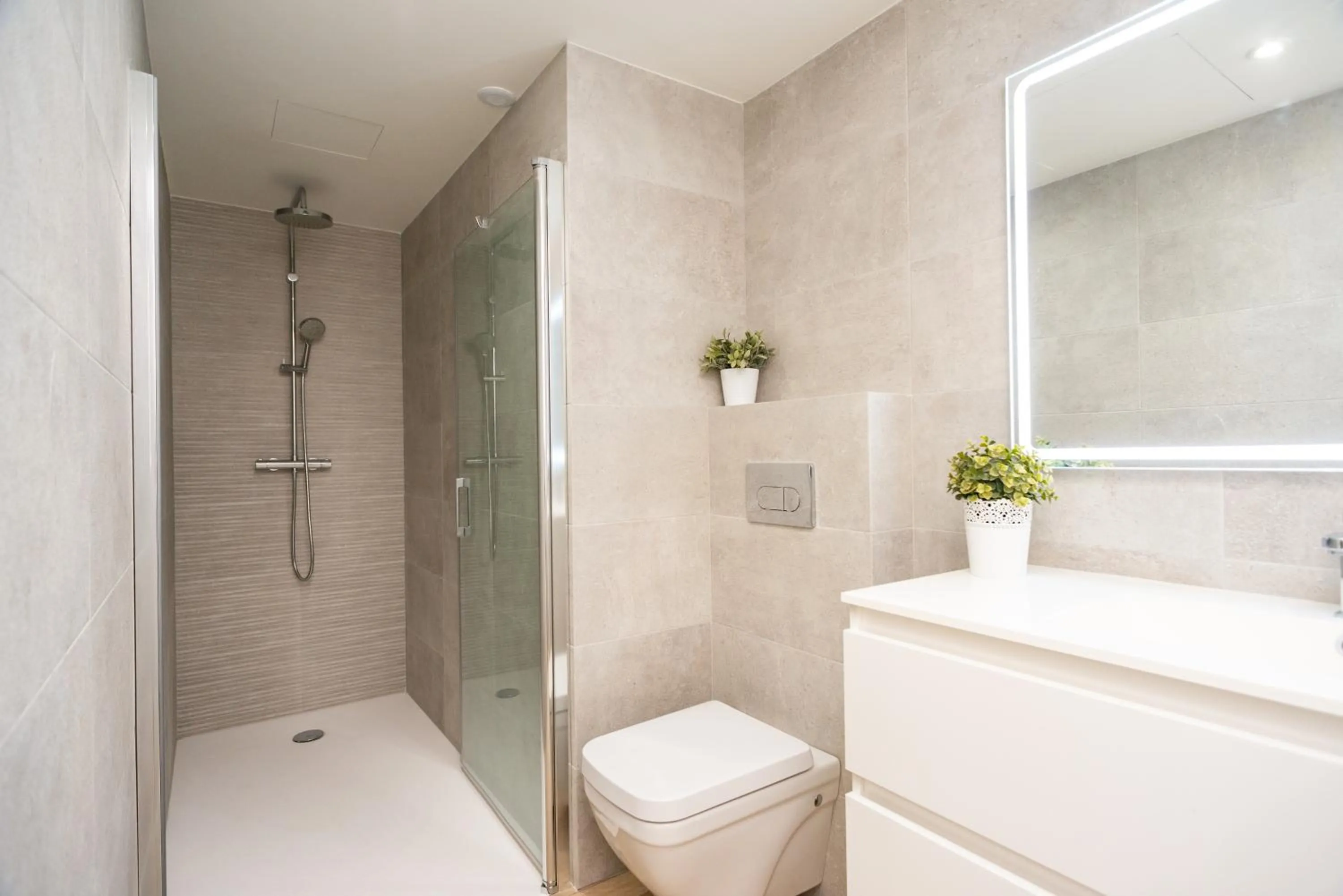 Shower in Gran piso en Puerto deportivo Marina Palamós IDEAL FAMILIAS