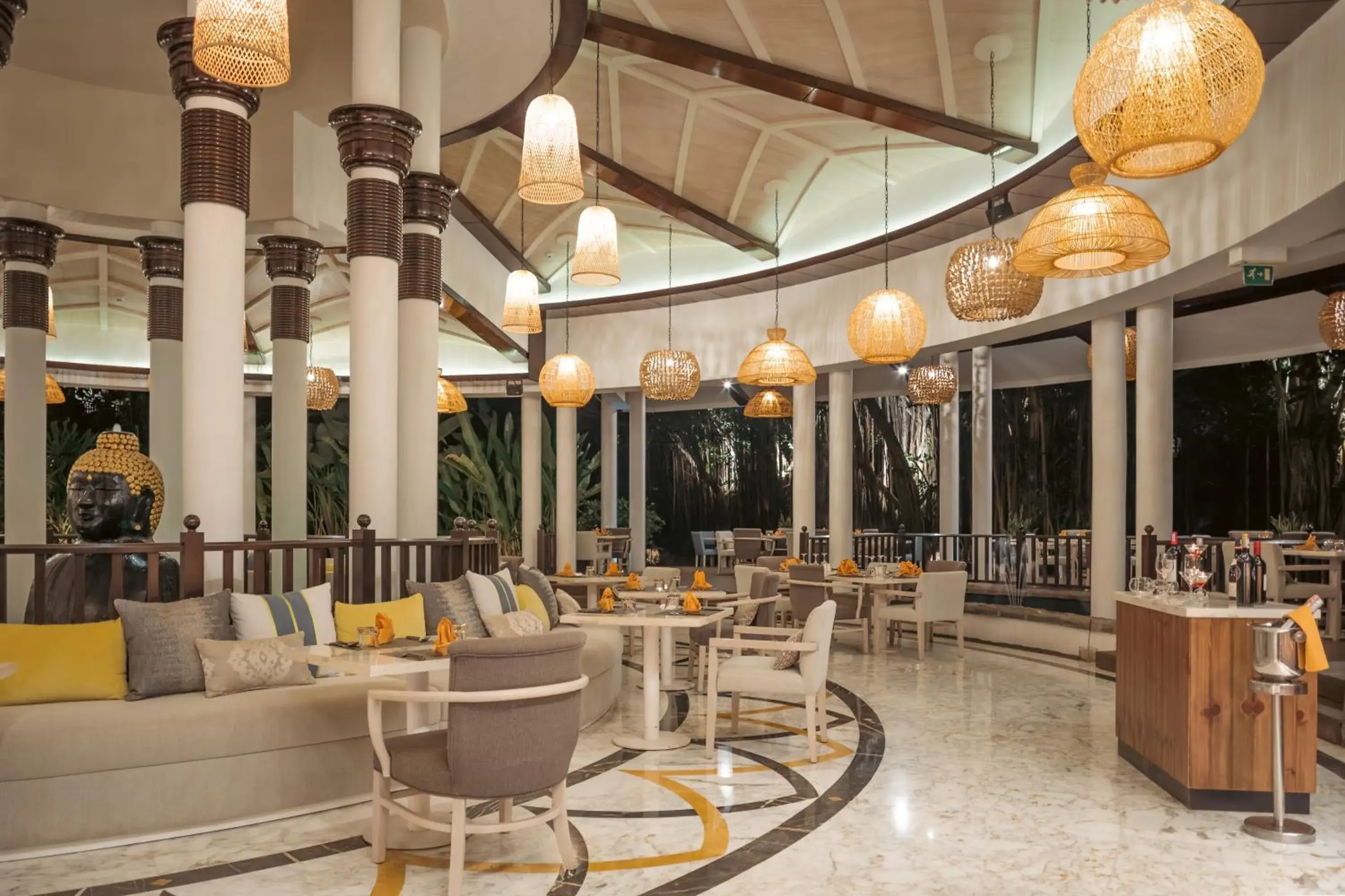 Restaurant/places to eat in InterContinental Mauritius Resort Balaclava Fort by IHG Restaurant/places to eat in InterContinental Mauritius Resort Balaclava Fort by IHG