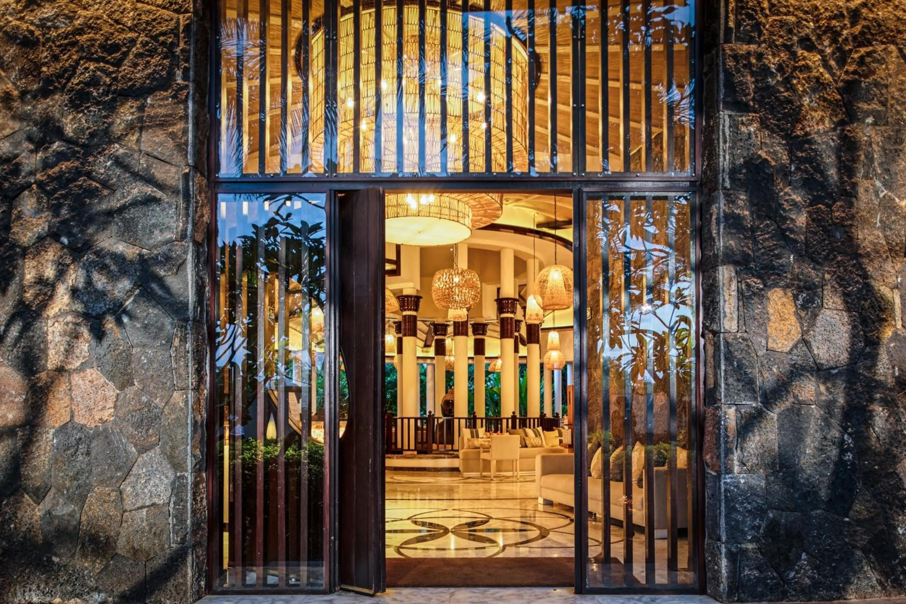 Restaurant/places to eat in InterContinental Mauritius Resort Balaclava Fort by IHG