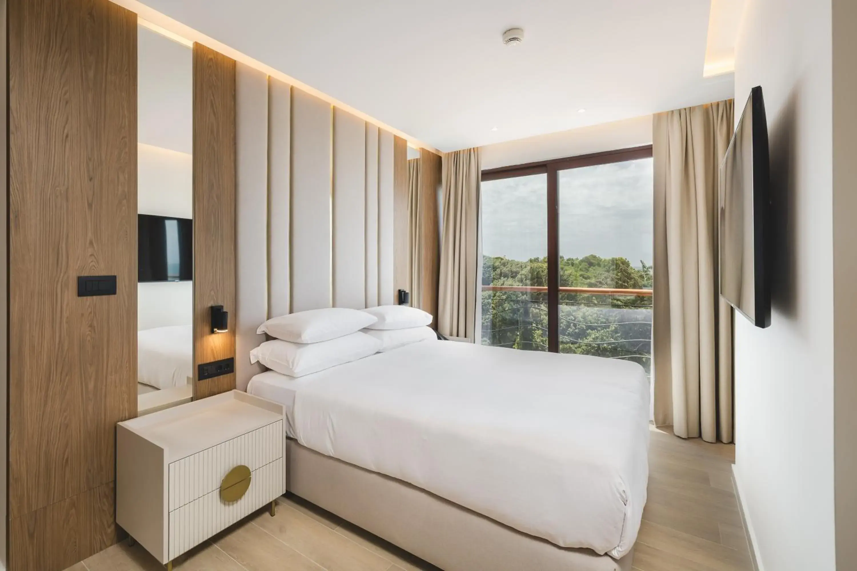 Bed in Radisson Resort Ruza Vjetrova Bed in Radisson Resort Ruza Vjetrova