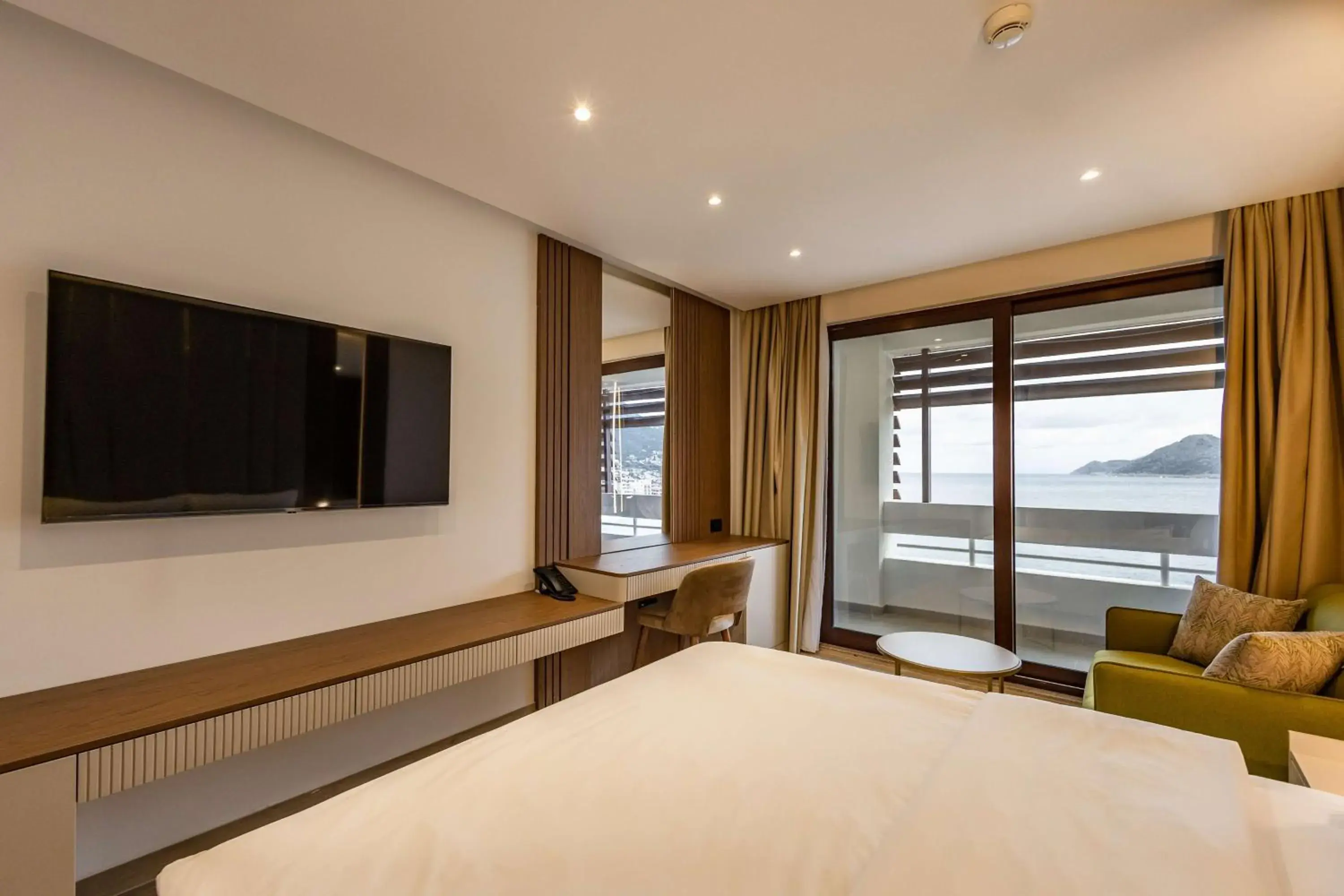 Bedroom in Radisson Resort Ruza Vjetrova Bedroom in Radisson Resort Ruza Vjetrova