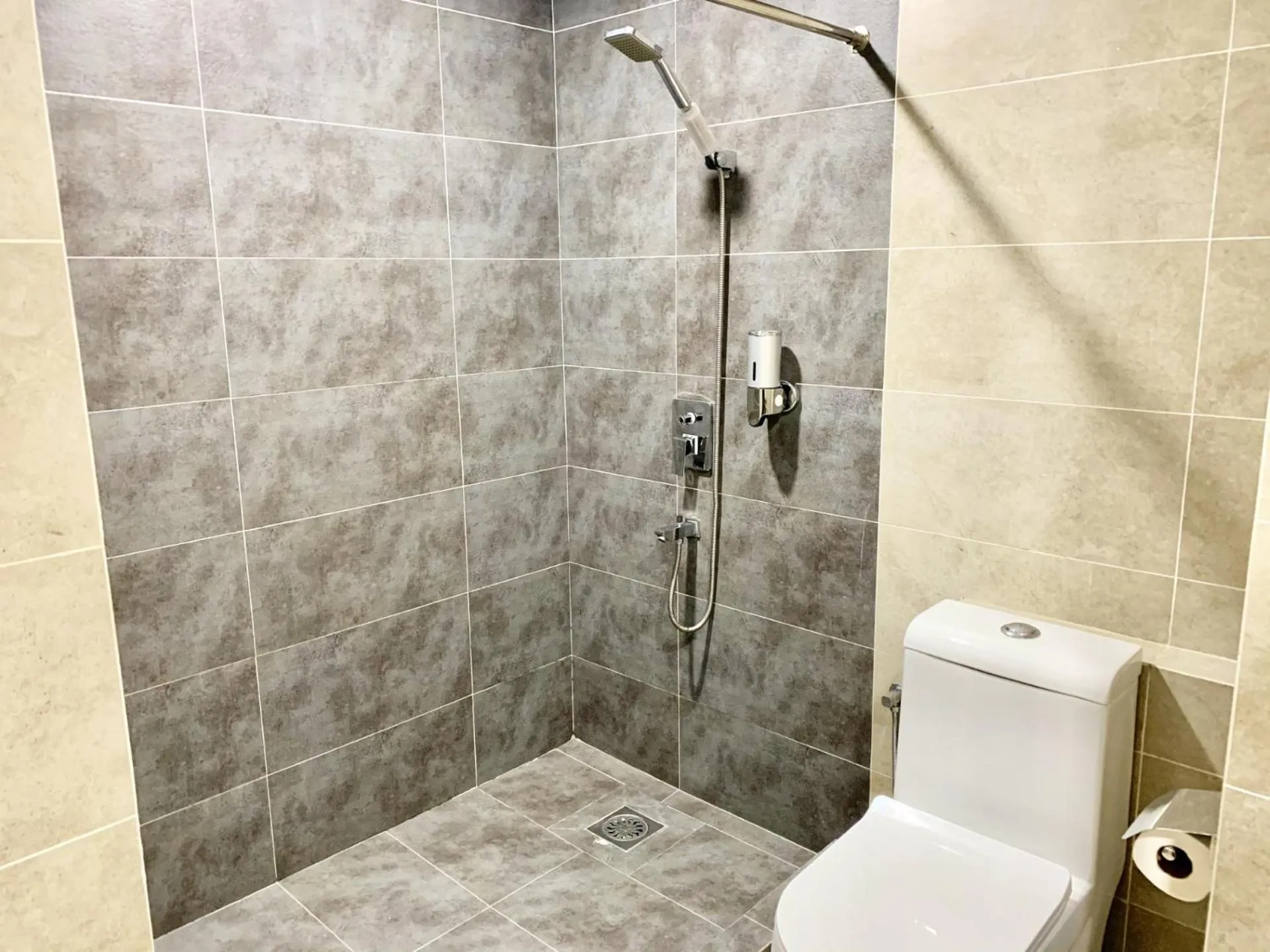 Bathroom in Deco Home @ Aru Suites