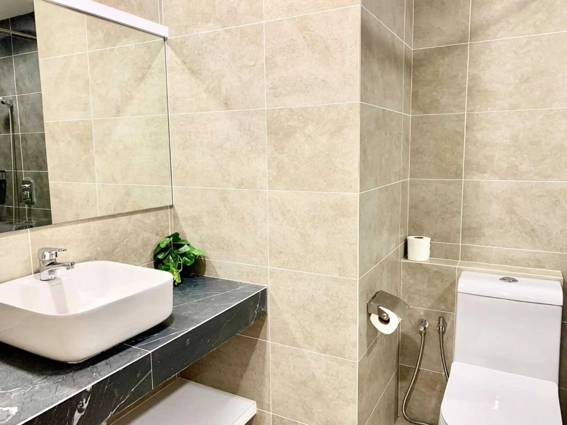 Bathroom in Deco Home @ Aru Suites