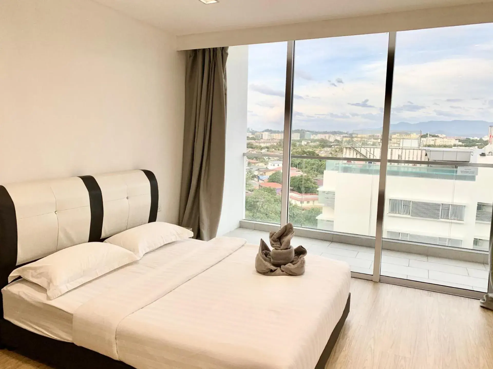 View (from property/room), Bed in Deco Home @ Aru Suites View (from property/room), Bed in Deco Home @ Aru Suites