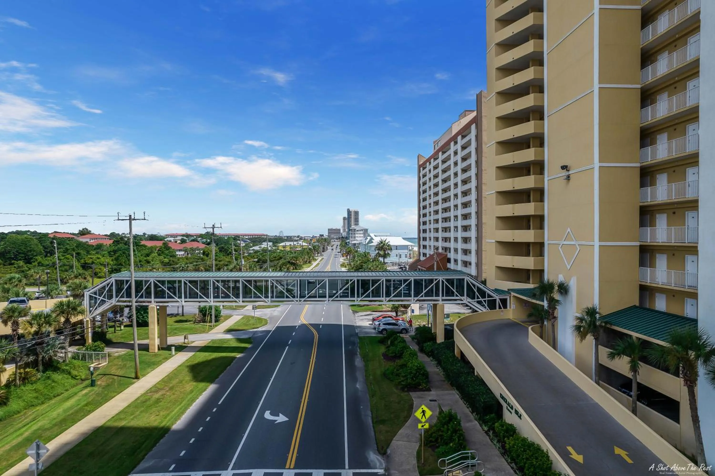 Emerald Isle Beach Resort by Sand Seeker Vacations