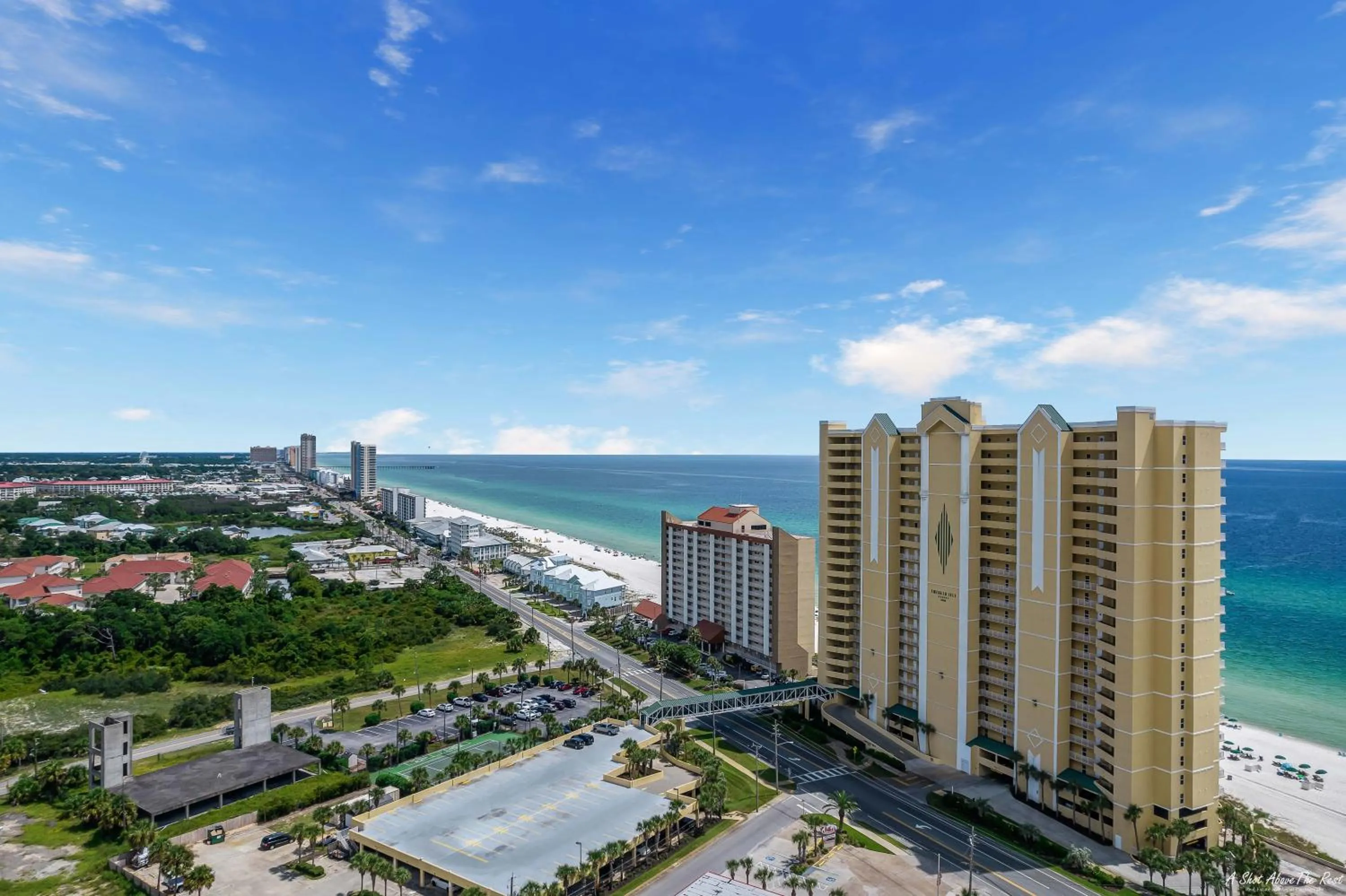 Emerald Isle Beach Resort by Sand Seeker Vacations