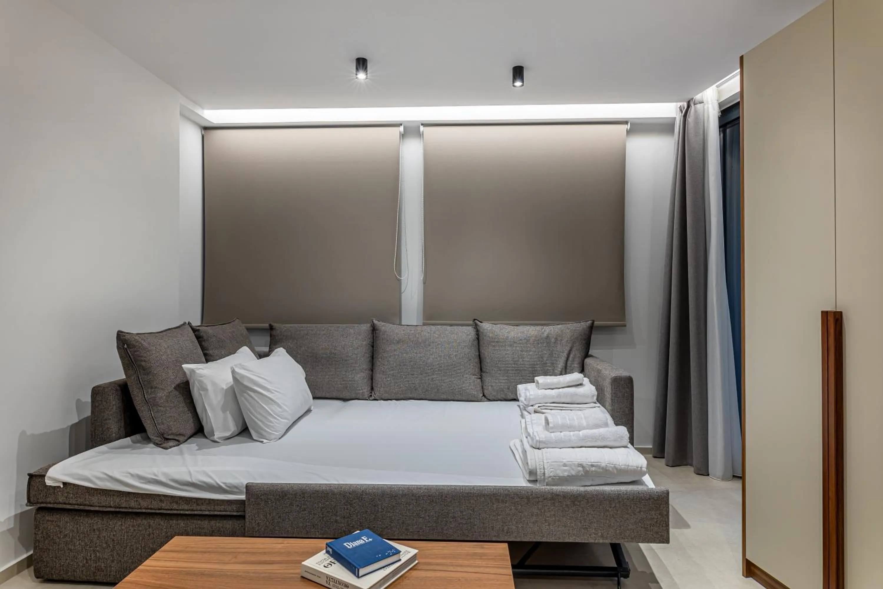 Photo of the whole room, Bed in CITY HILL Luxury Apartments