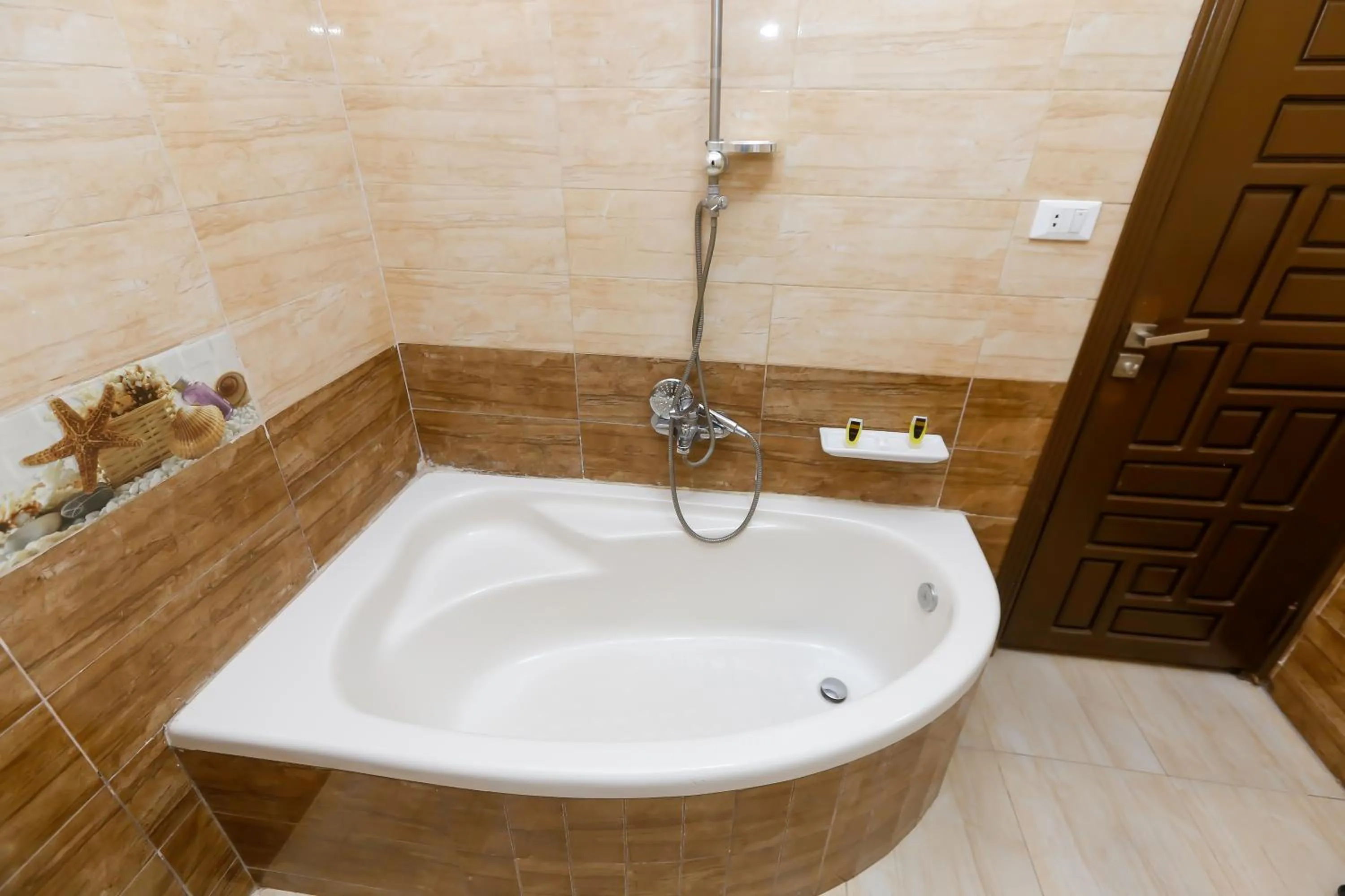 Bathroom in Crowne Pyramids View inn