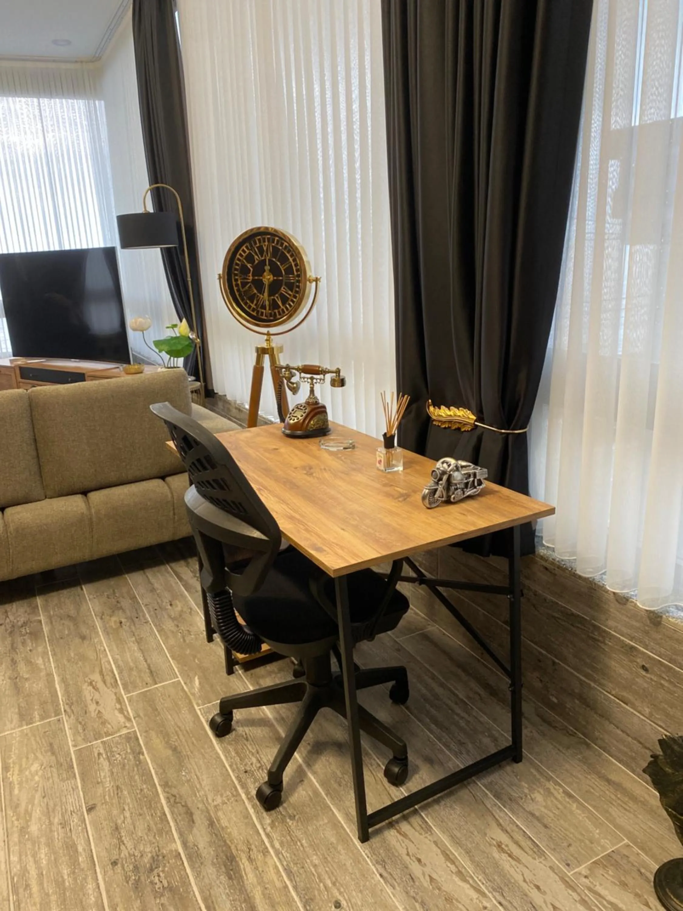 Seating area in Fenix loft