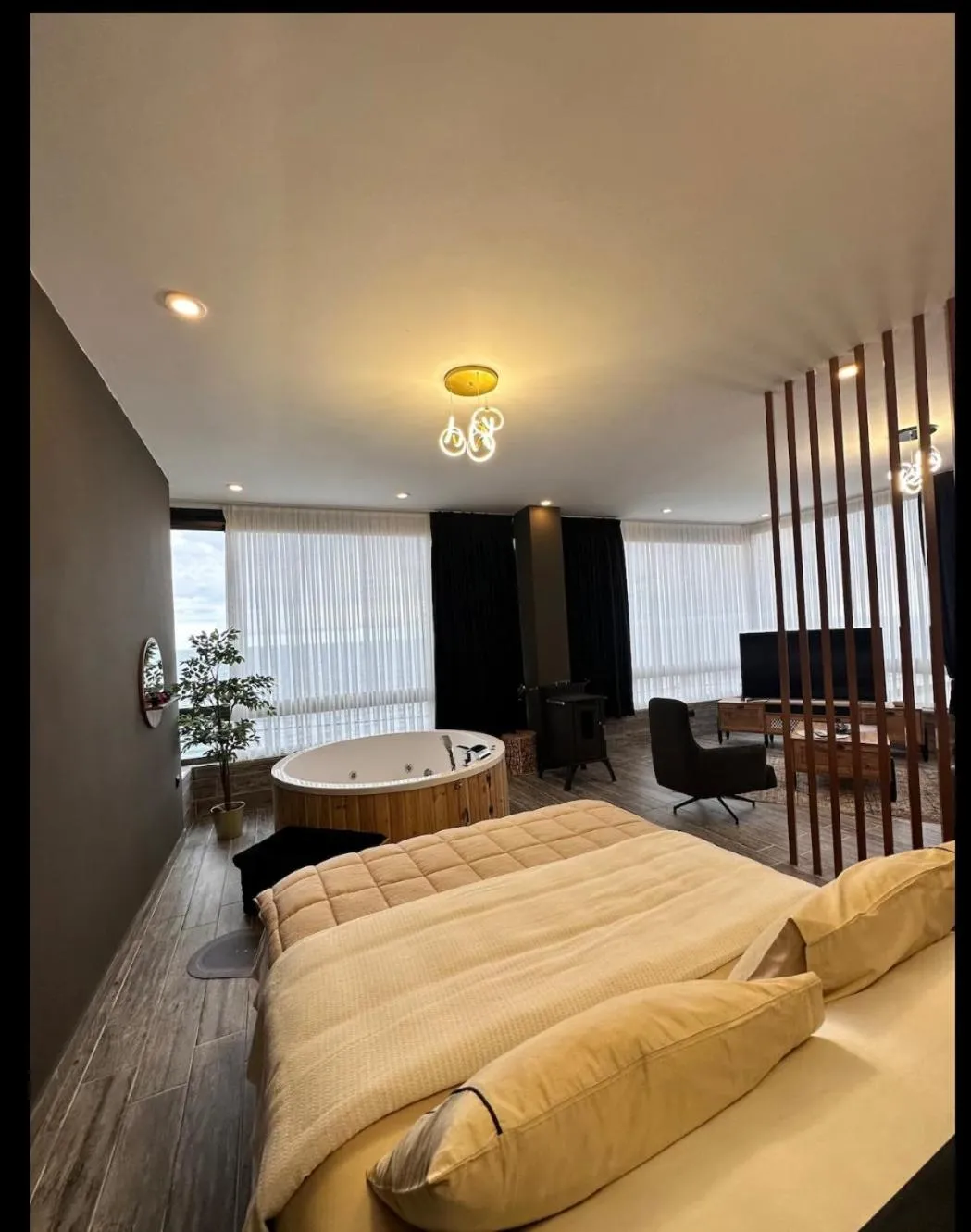 Bedroom, Bed in Fenix loft