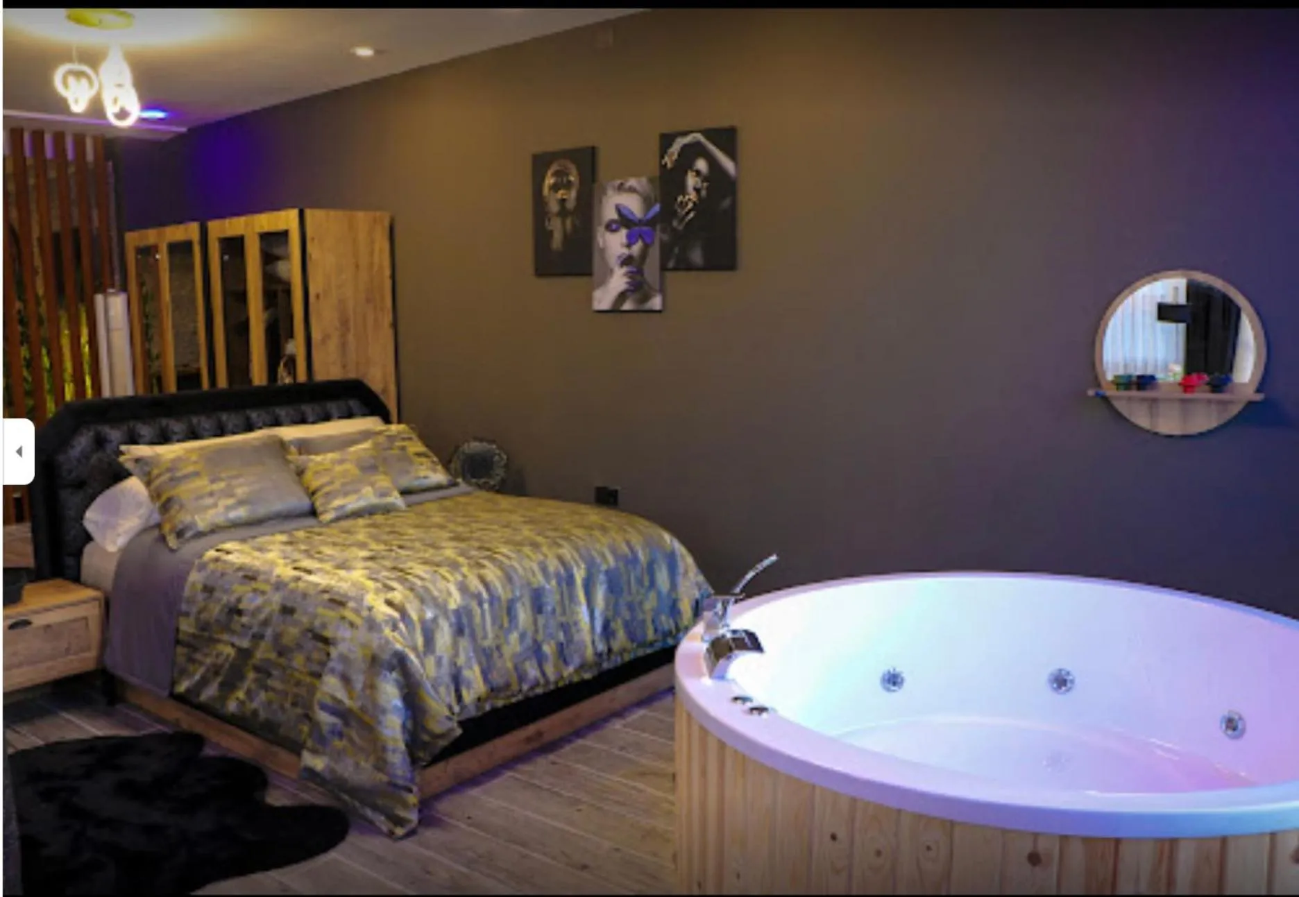 Photo of the whole room, Bed in Fenix loft