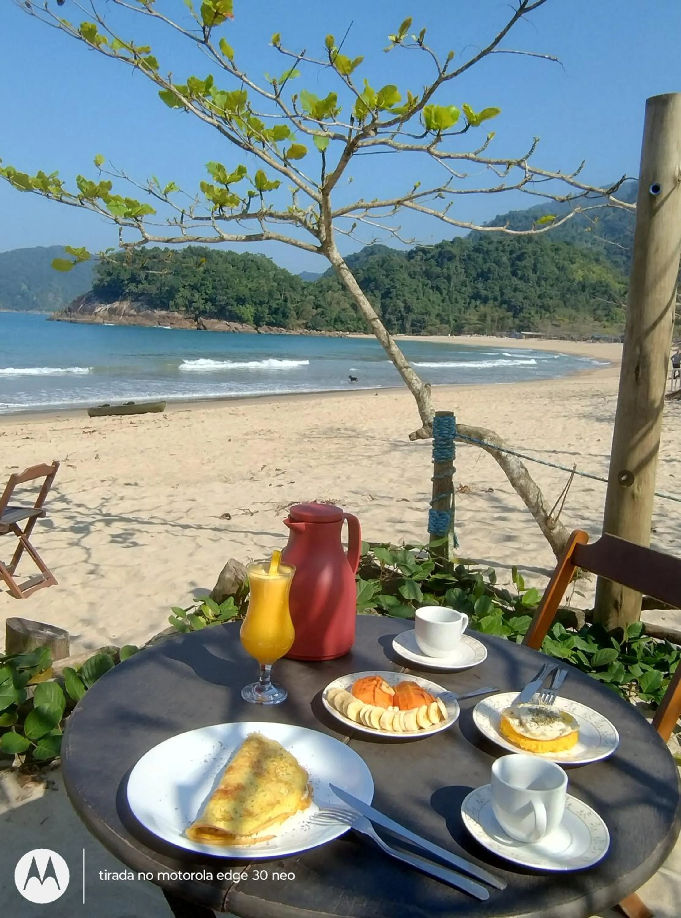 Food and drinks in Shambhala Quarto Ideal para Casal Beira Mar entre Paraty e Ubatuba