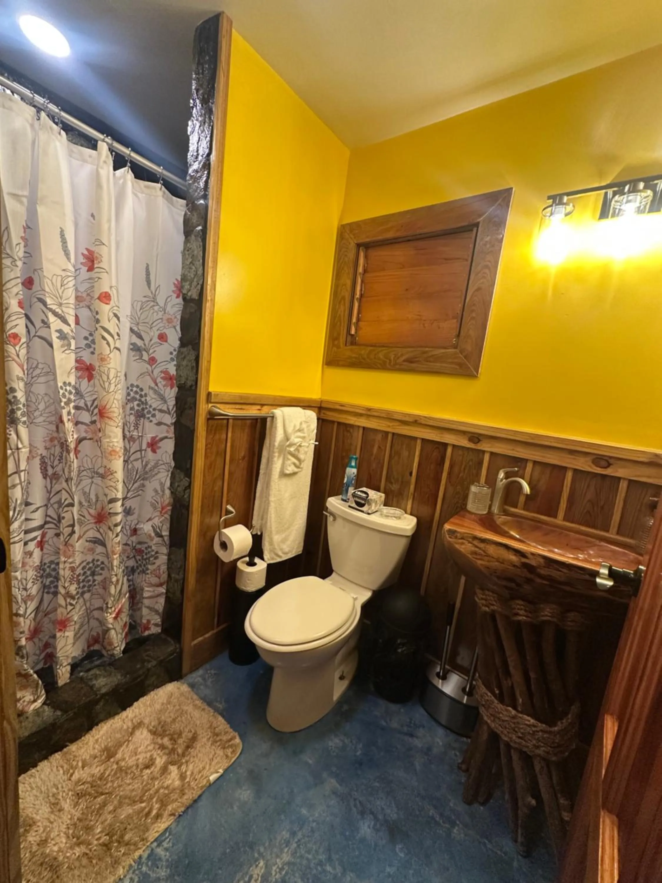 Bathroom in Howler Landing Vacation Rental