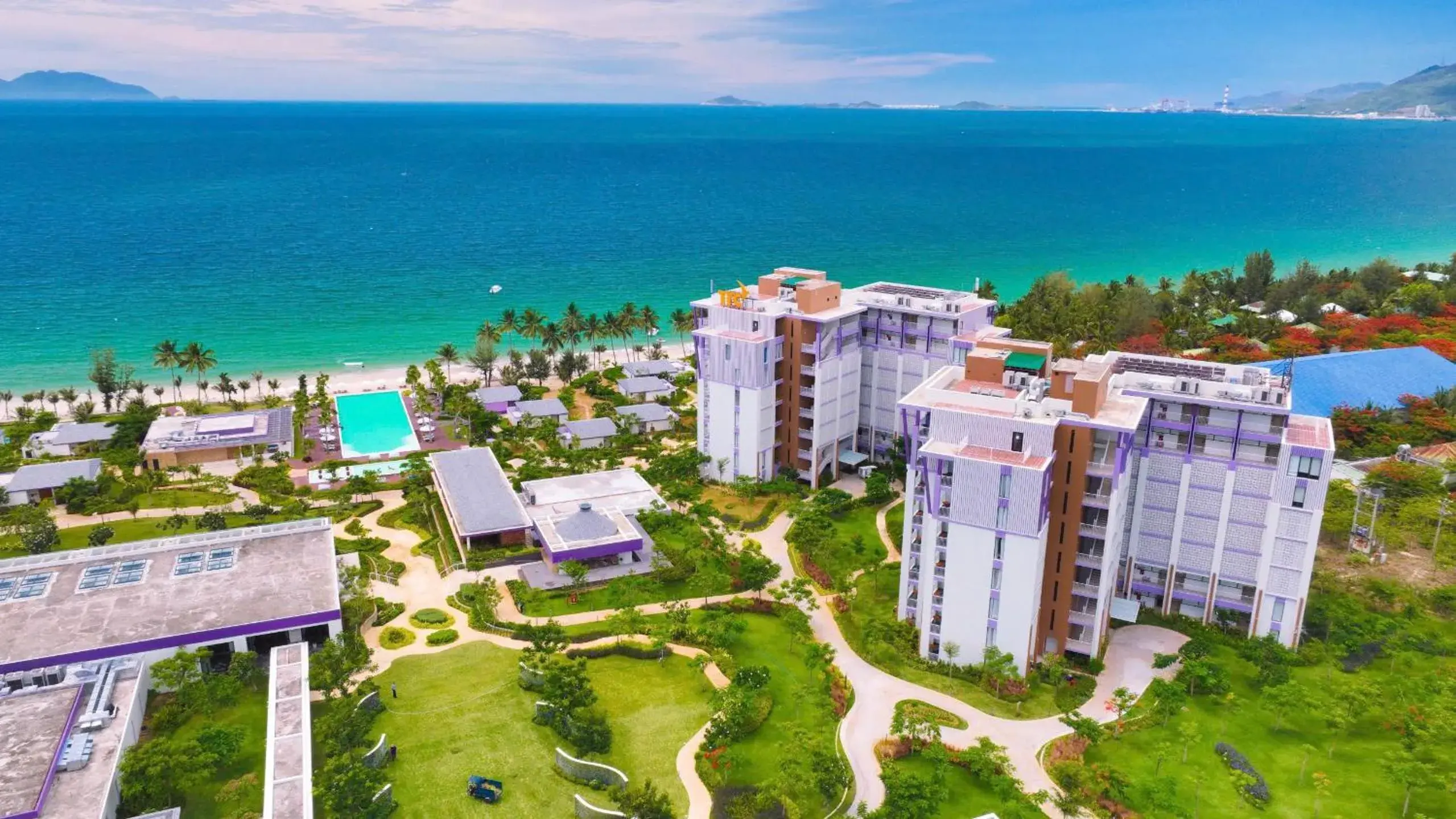 Property building in TTC Van Phong Bay Resort - Himalaya Sauna & Steam Retreat Included Property building in TTC Van Phong Bay Resort - Himalaya Sauna & Steam Retreat Included