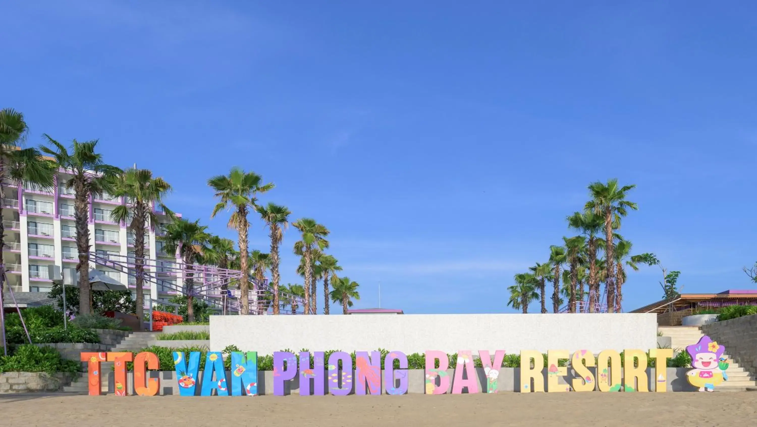 Property building in TTC Van Phong Bay Resort - Himalaya Sauna & Steam Retreat Included Property building in TTC Van Phong Bay Resort - Himalaya Sauna & Steam Retreat Included