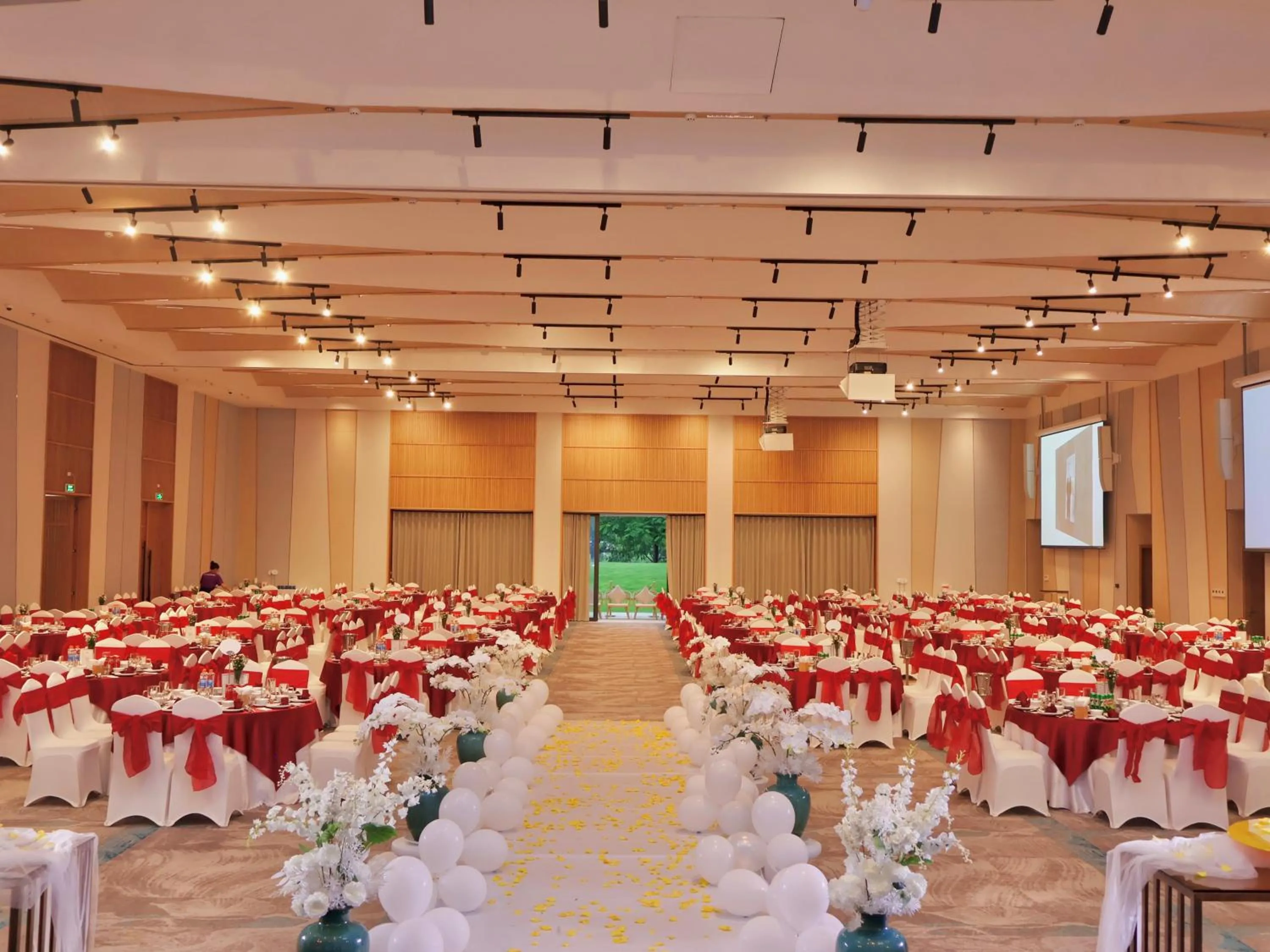 Banquet/Function facilities in TTC Van Phong Bay Resort - Himalaya Sauna & Steam Retreat Included