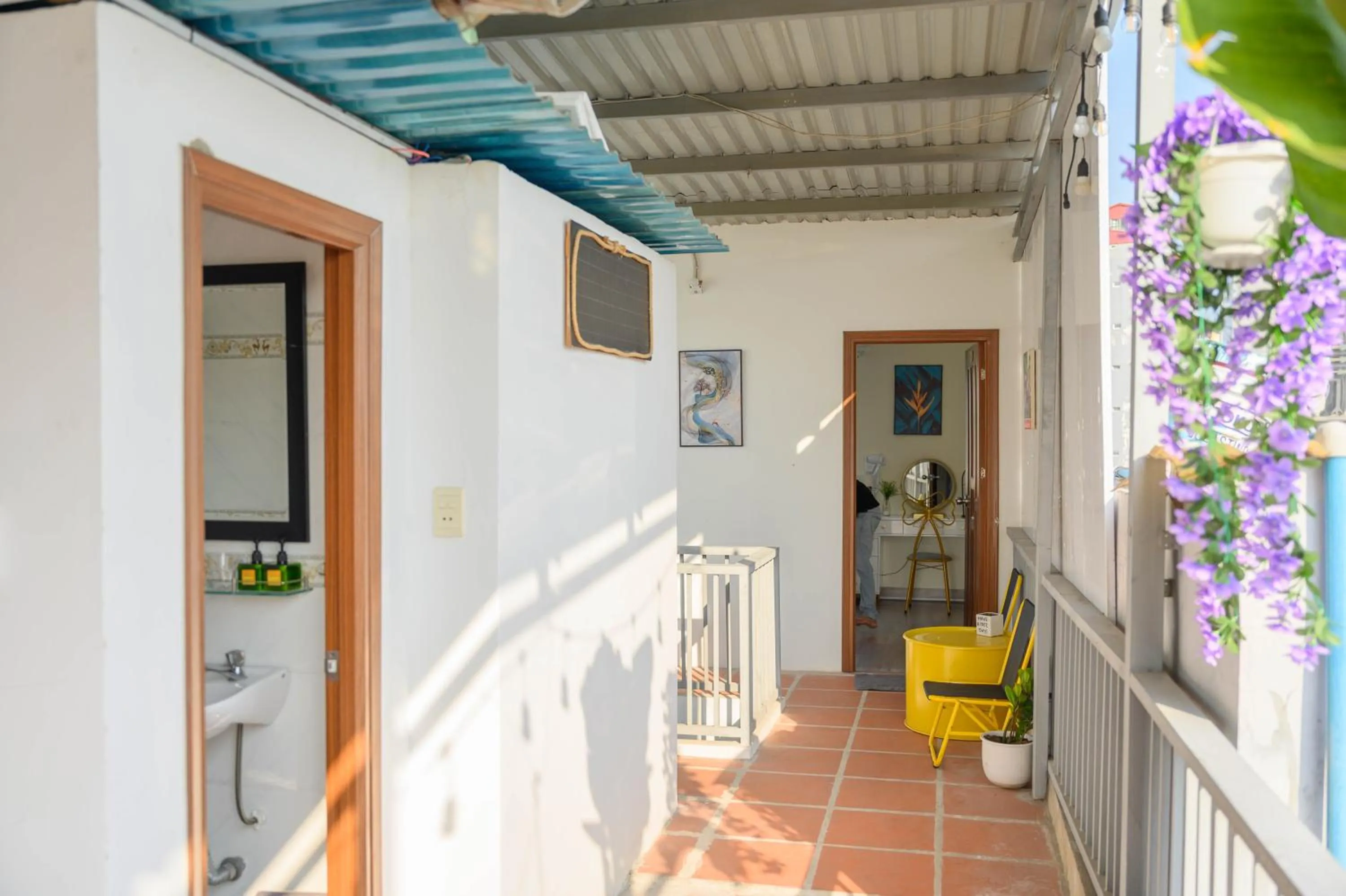 Toilet in Jasmine Hotel