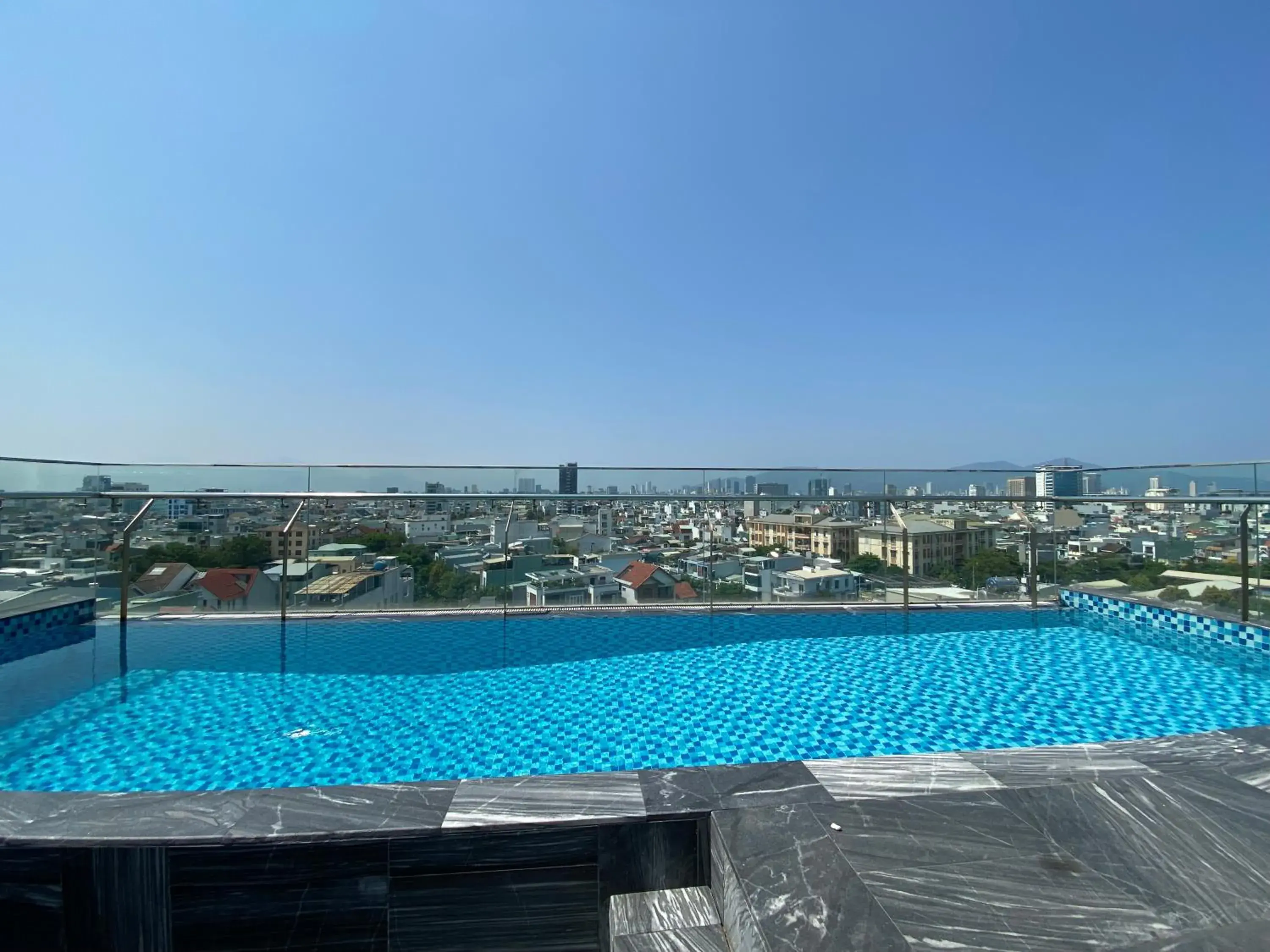 Swimming pool in Minh Quan Hotel - Da Nang Center By HOS Swimming pool in Minh Quan Hotel - Da Nang Center By HOS