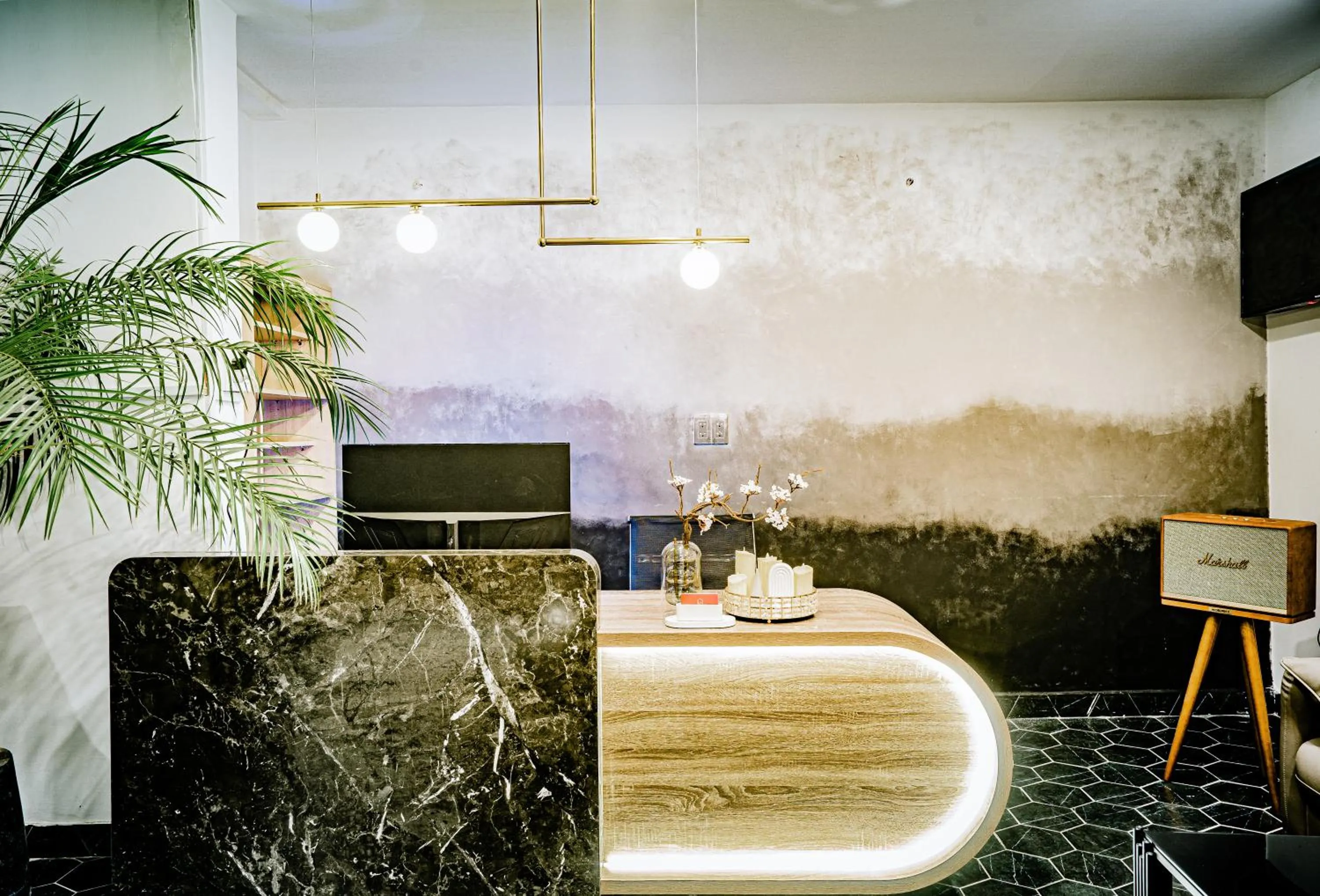 Lobby or reception in Mint Hotel Bui Vien Q1