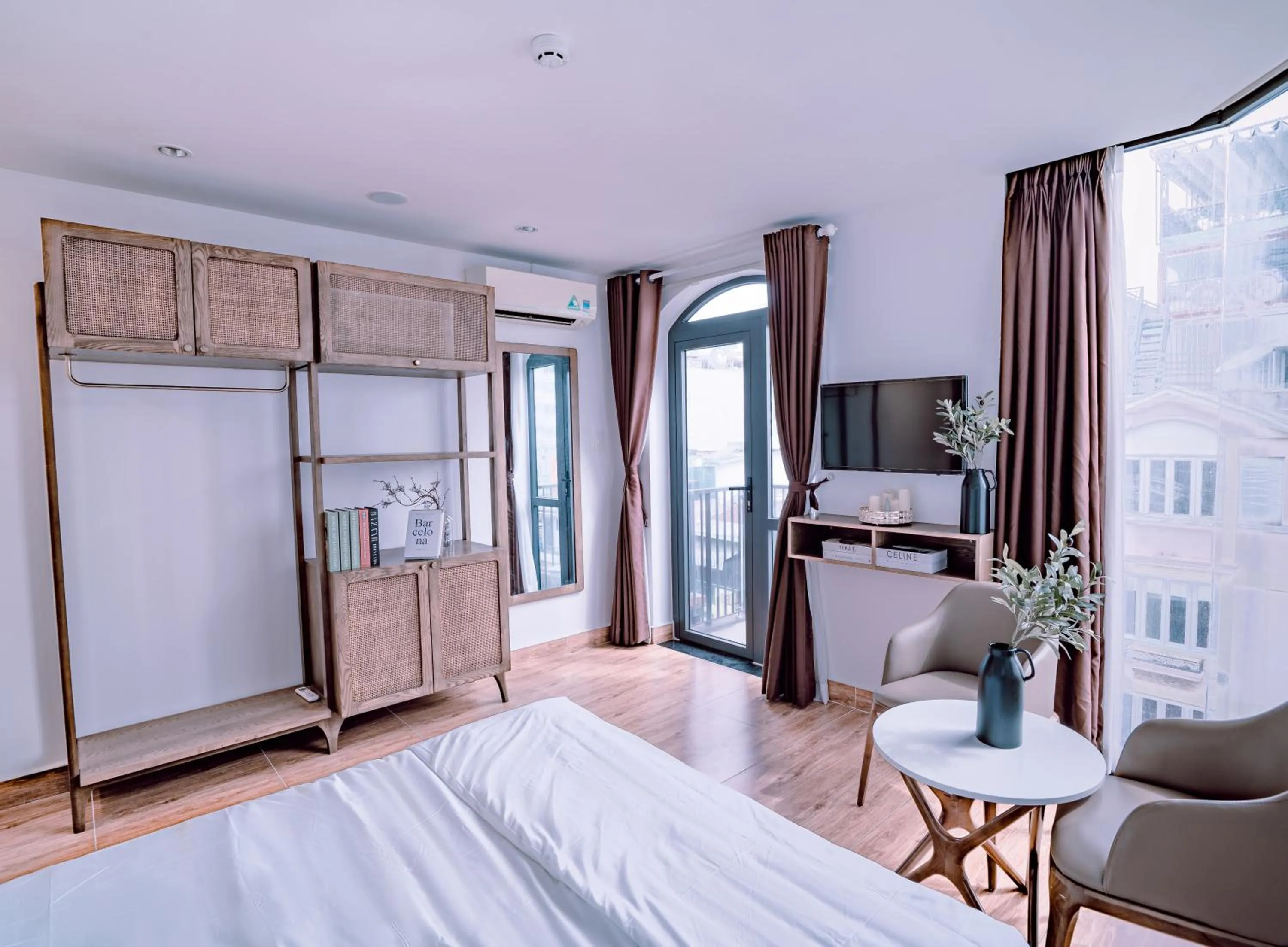 Photo of the whole room, Bed in Mint Hotel Bui Vien Q1