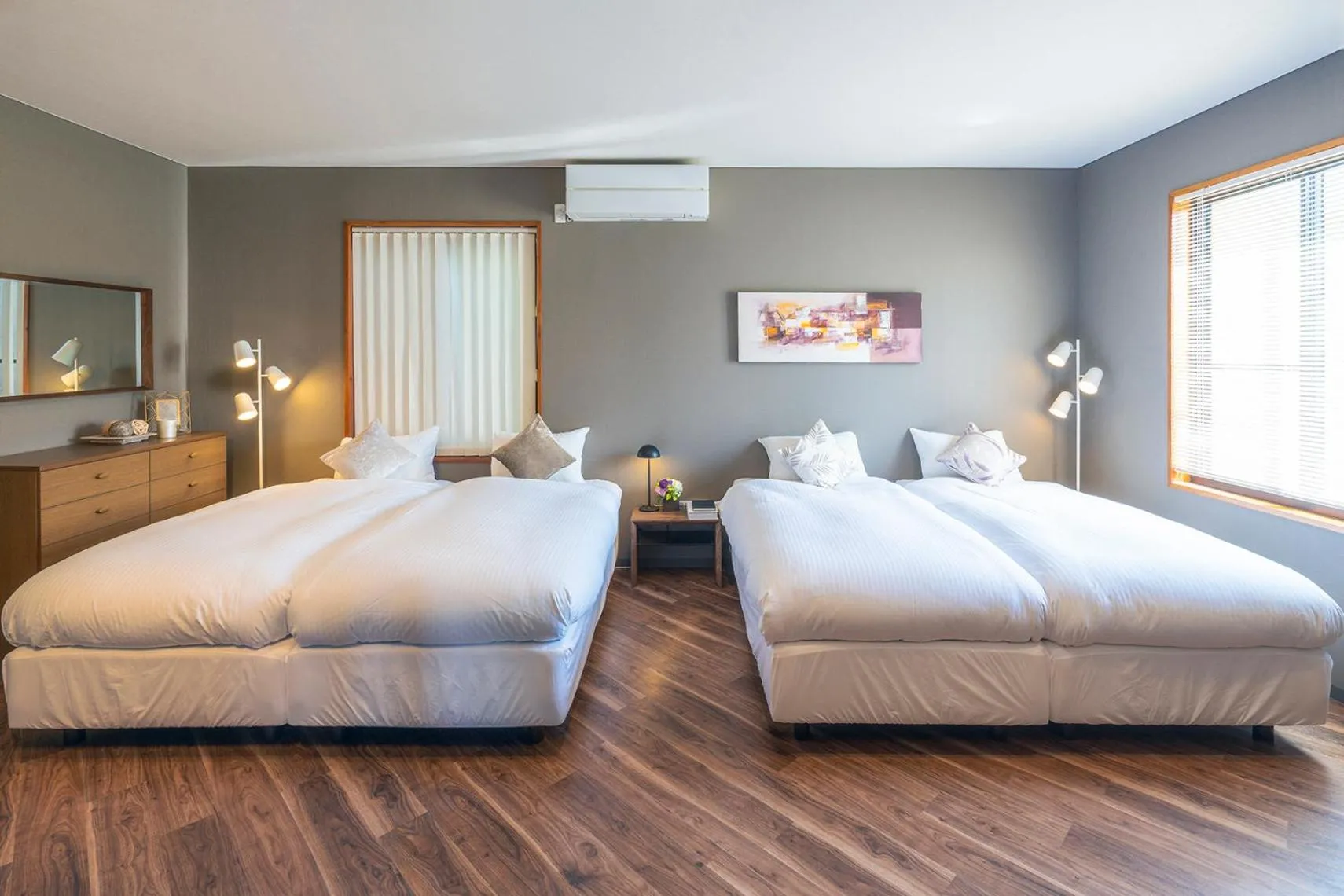 Bed in Goshikihama Villa
