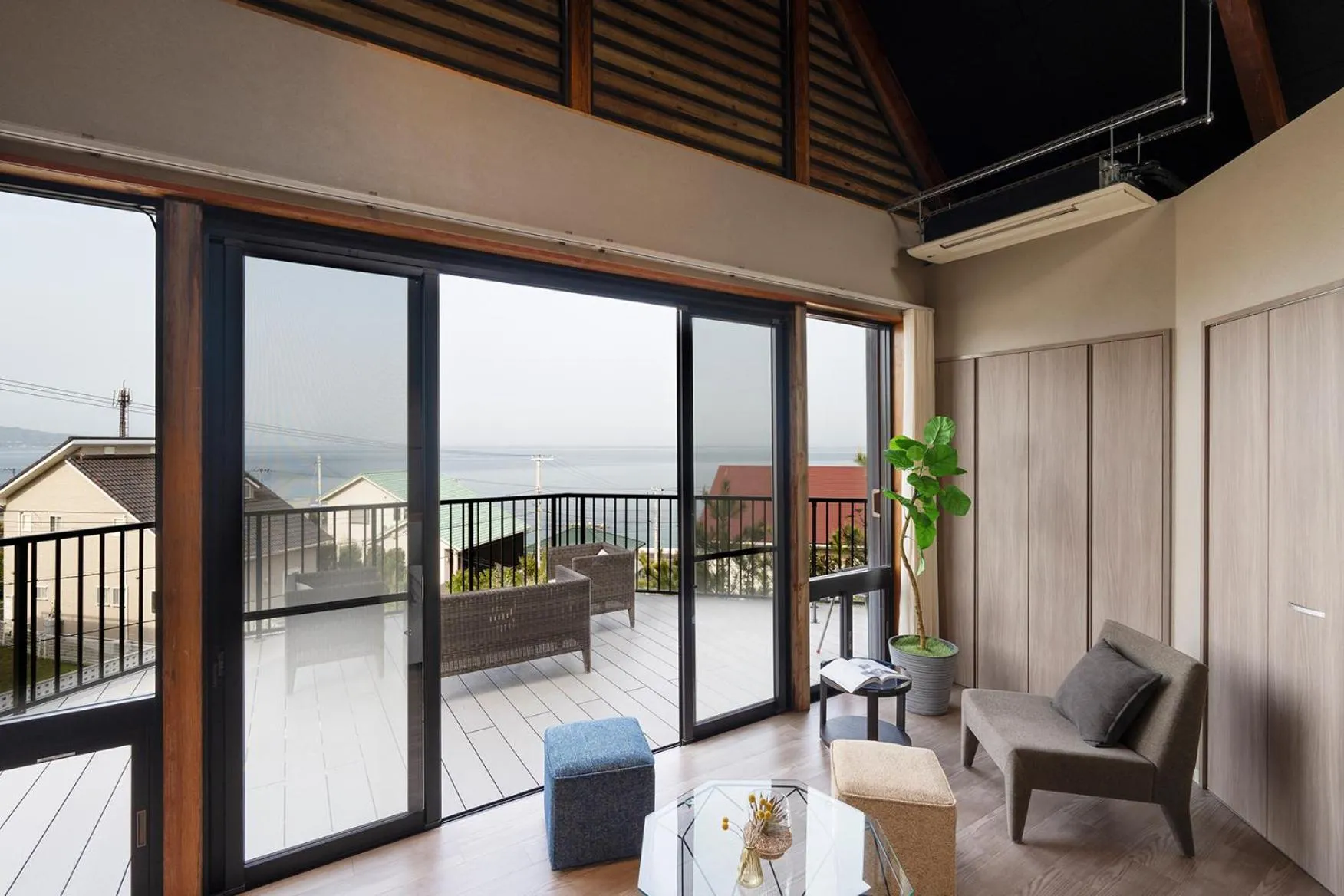 Goshikihama Villa
